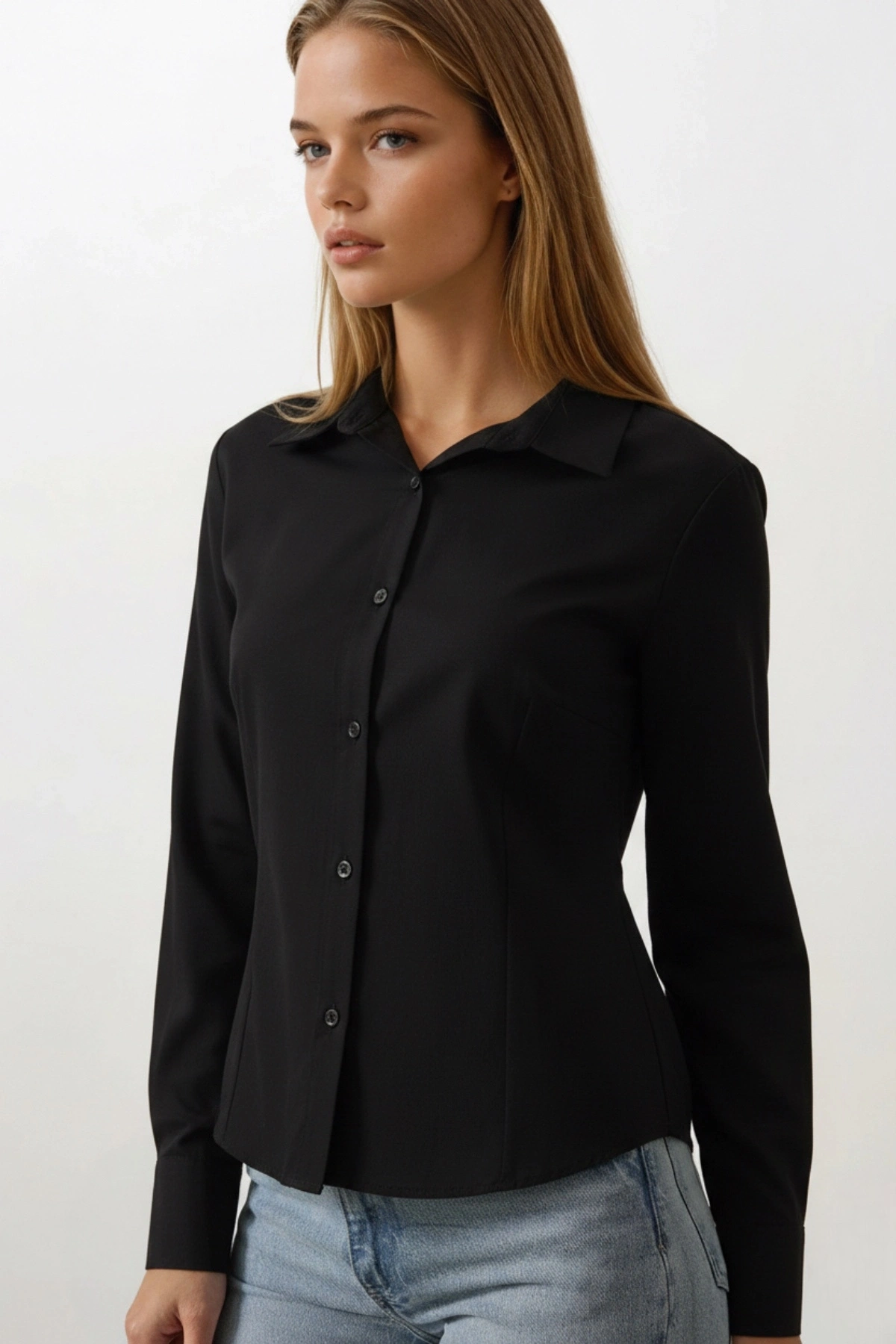 Kadın Siyah Slim Fit Pensli Dar Kesim Günlük Şık Gömlek