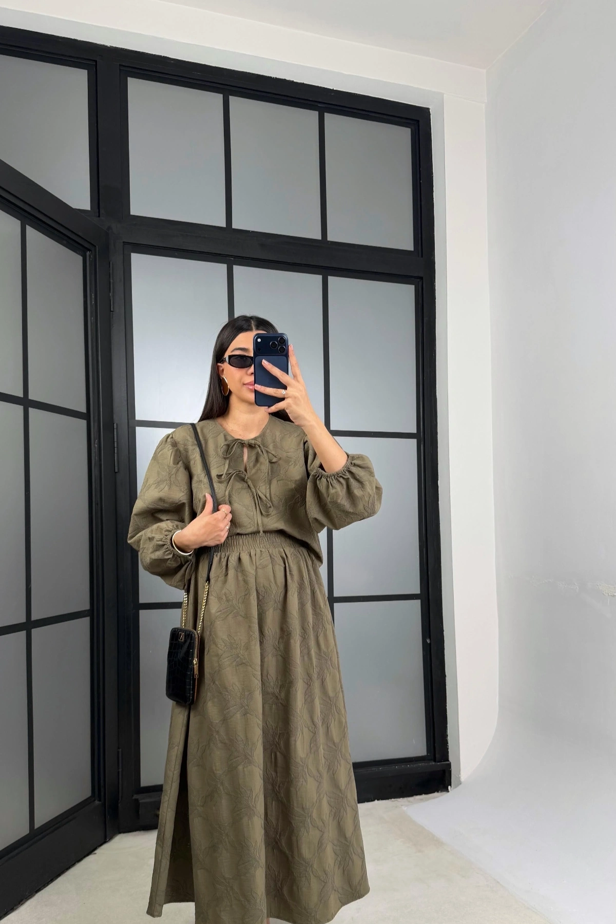 Kadın Haki Çiçek Nakışlı Gömlek Beli Lastikli Etek Bluz İkili Takım