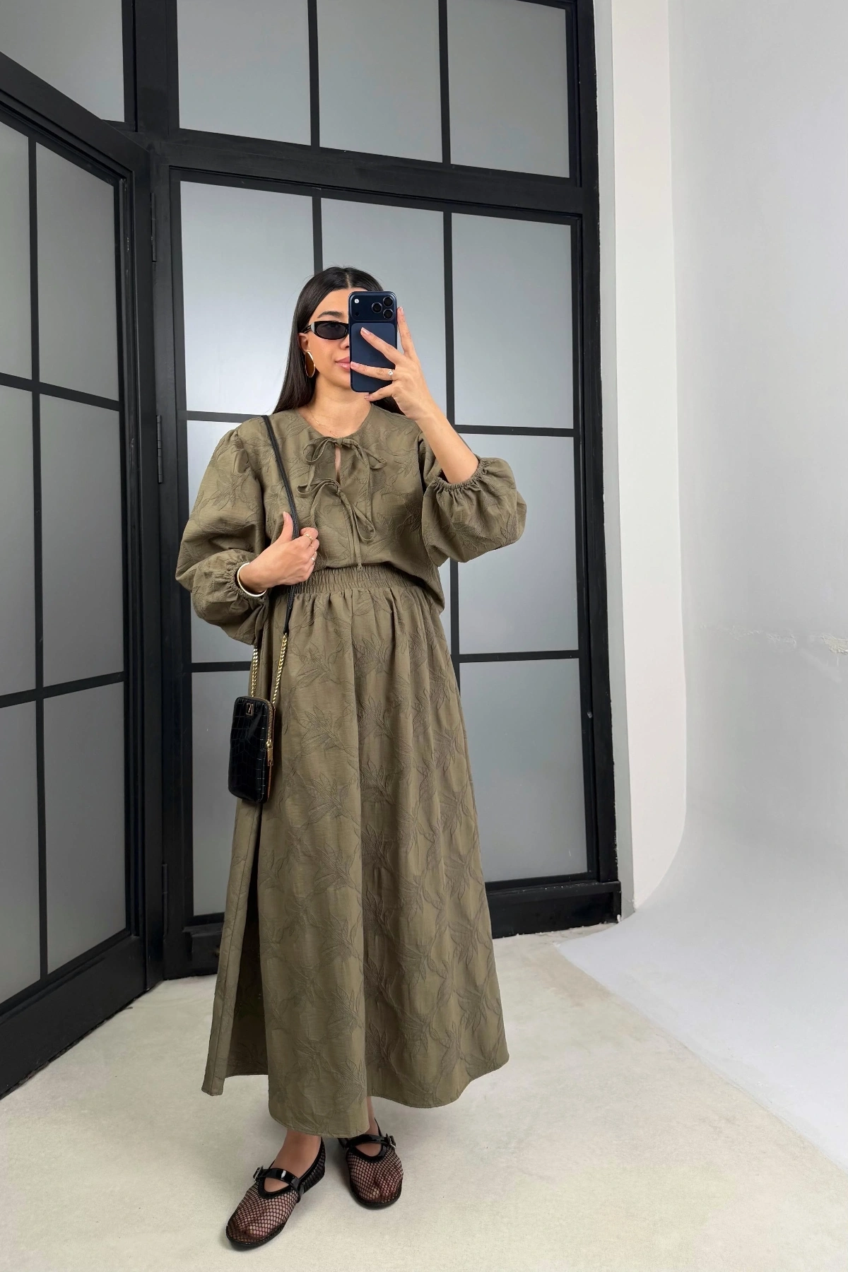 Kadın Haki Çiçek Nakışlı Gömlek Beli Lastikli Etek Bluz İkili Takım