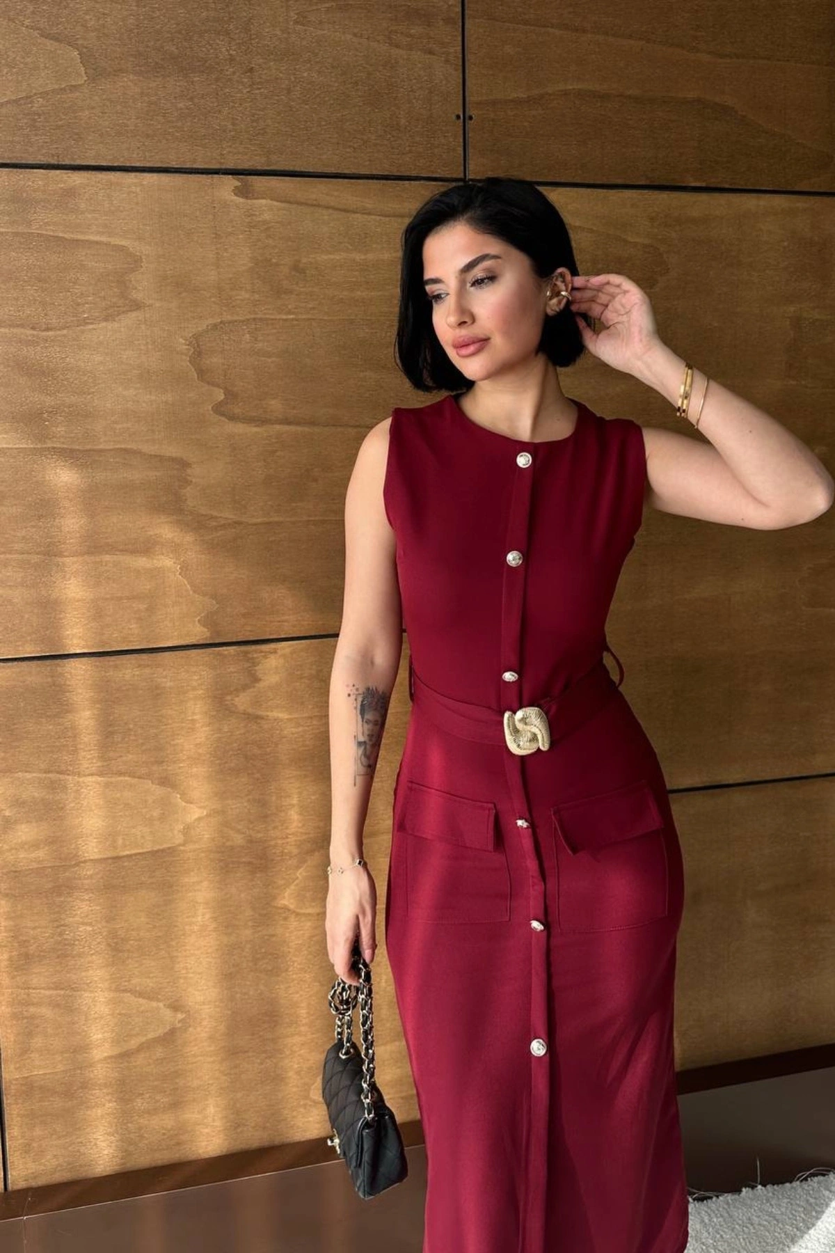 Kadın Bordo Şık Kemer Detaylı Kolsuz Slim Midi Boy elbise
