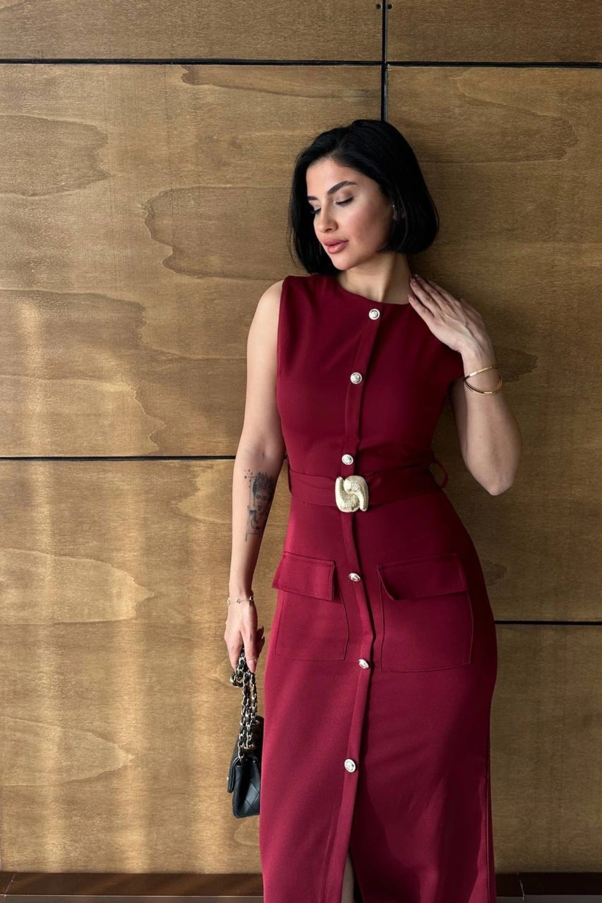 Kadın Bordo Şık Kemer Detaylı Kolsuz Slim Midi Boy elbise