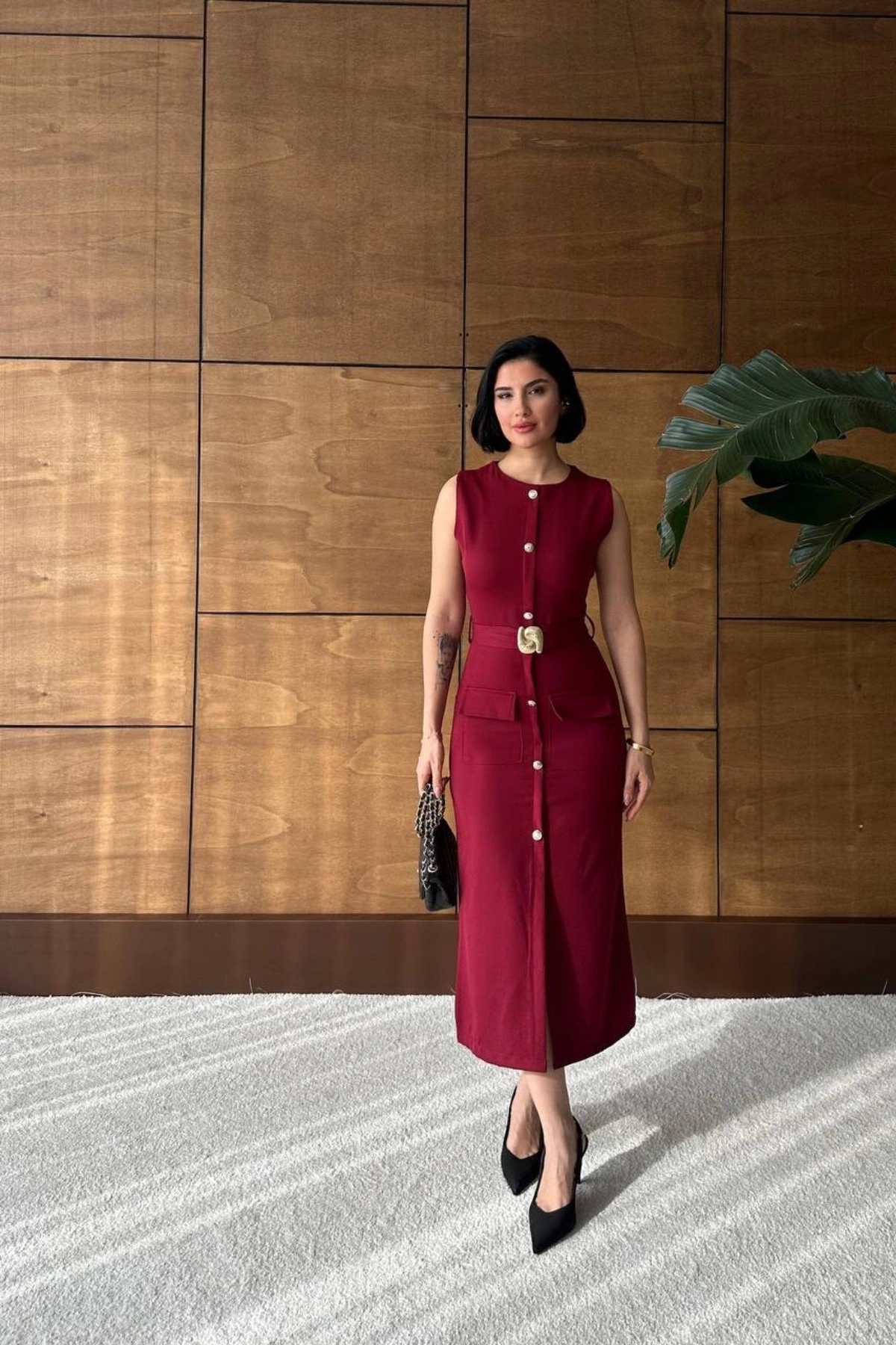 Kadın Bordo Şık Kemer Detaylı Kolsuz Slim Midi Boy elbise