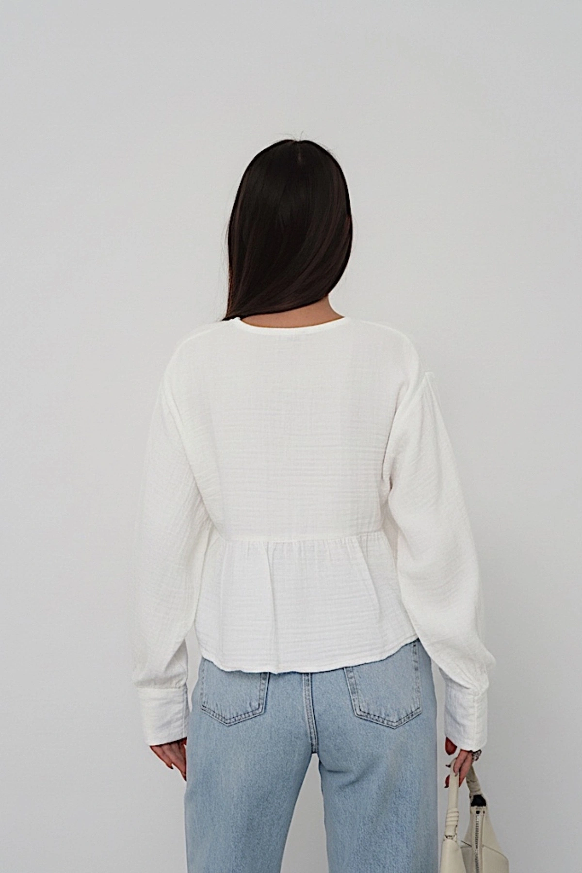 Kadın EKRU V Yaka Önü Bağcıklı Salaş Uzun Kollu Müslin Bluz