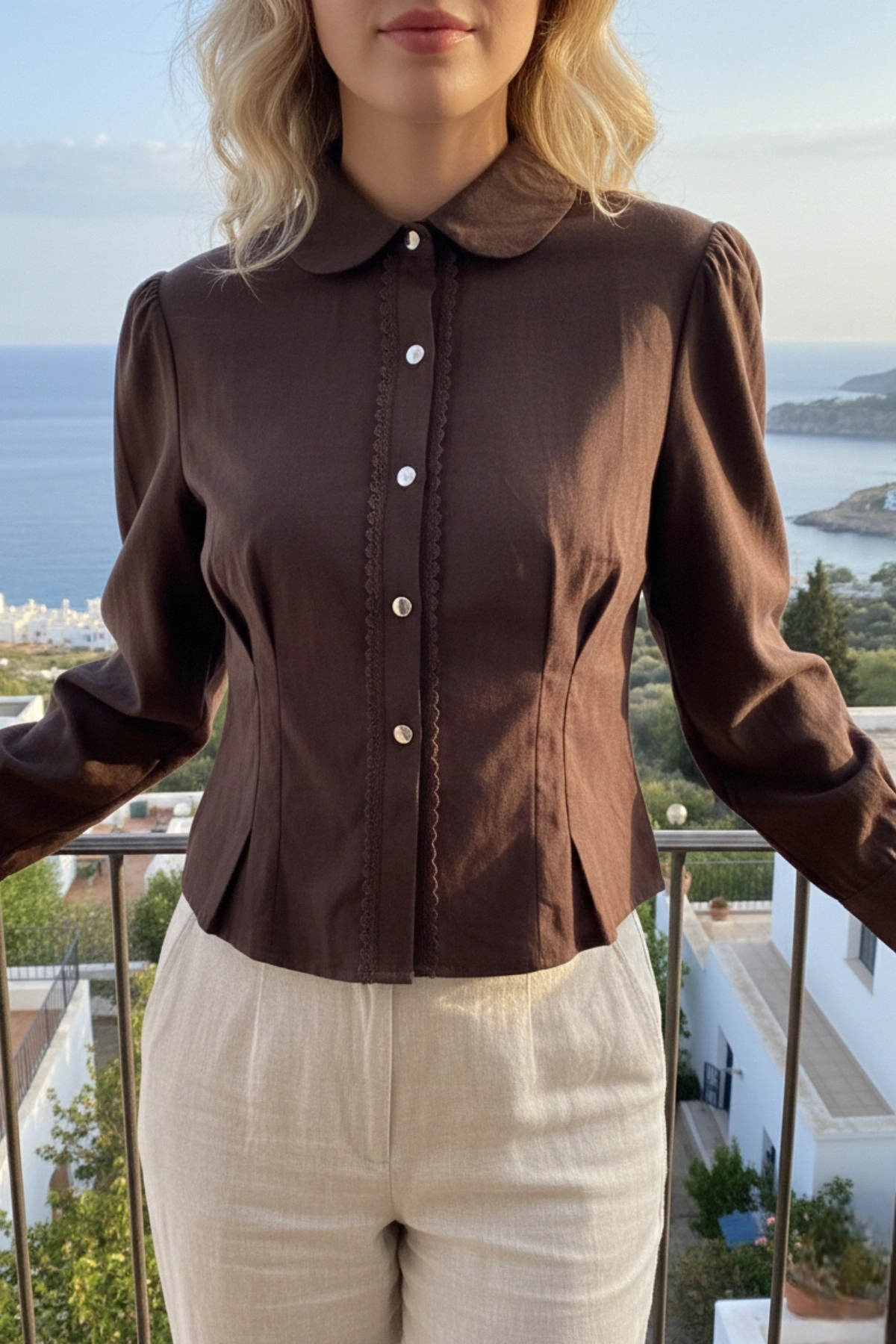 Kadın Kahverengi Şık Dantel Detaylı Dar Kesim Gömlek