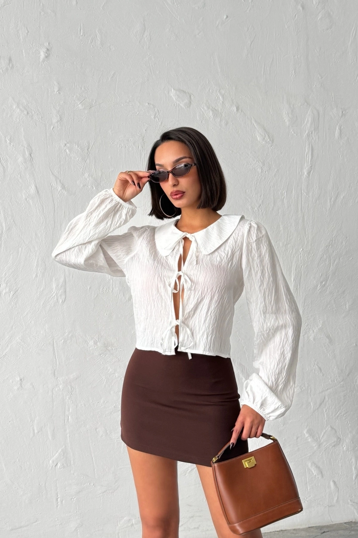 Kadın Beyaz Bağlamalı Önü Açık Büyük Yaka Balon Kol Mevsimlik Yazlık Gömlek Bluz