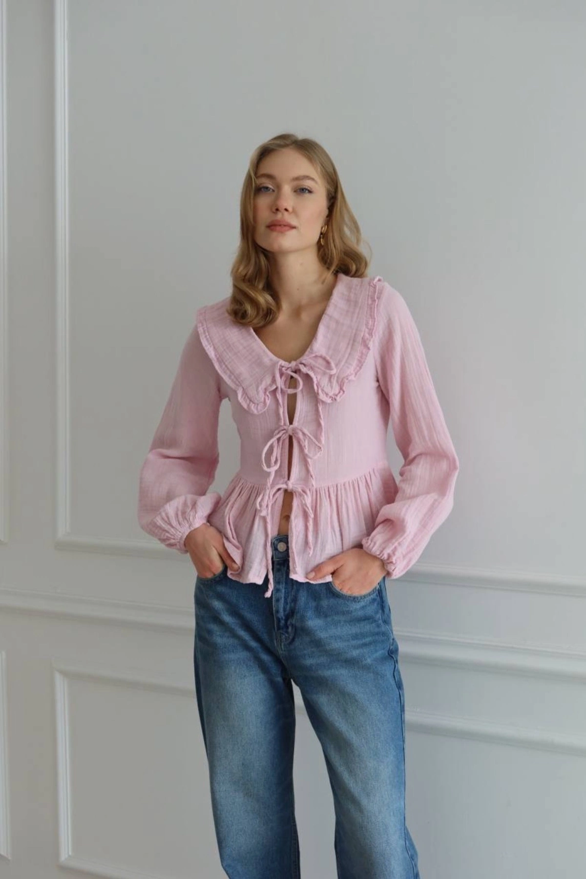 Kadın Şeker Pembe Bohem Tarz Önden Bağlamalı Bebe Yaka Uzun Kol Müslin Bluz