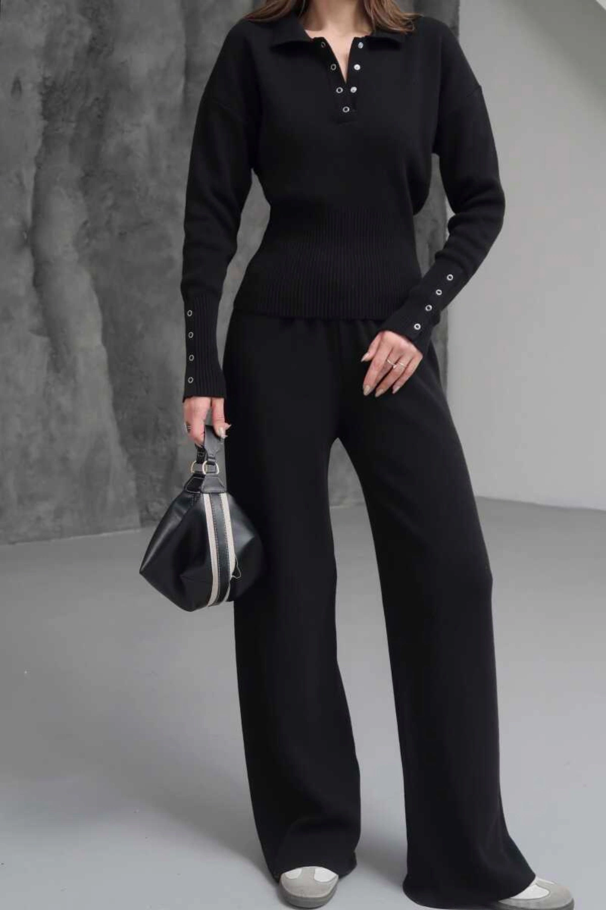 Kadın Siyah Cıtcıt Detaylı Polo Yaka Bluz Geniş Paça Pantolon Alt Üst İkili Triko Takım