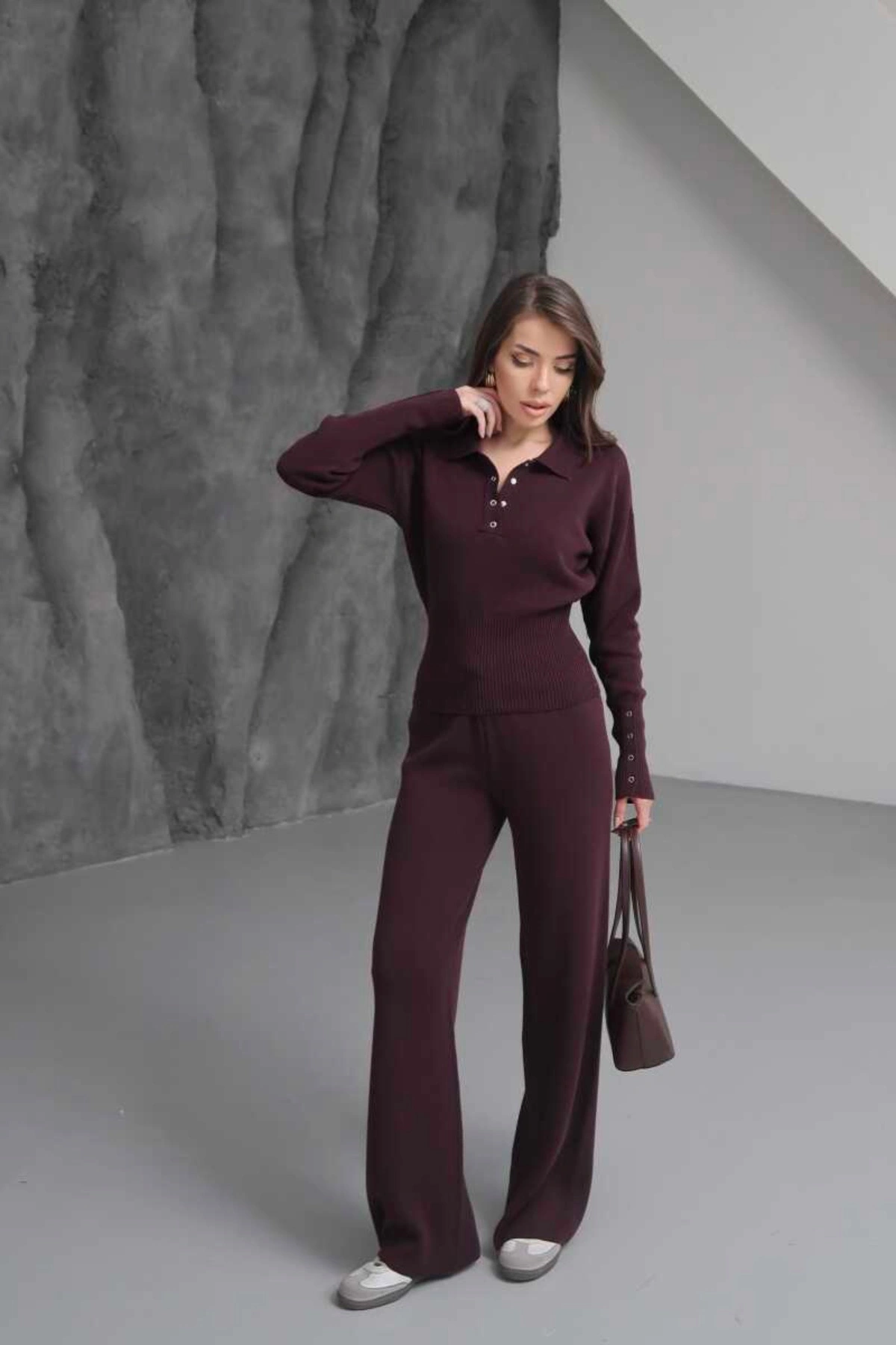 Kadın Acı Kahverengi Cıtcıt Detaylı Polo Yaka Bluz Geniş Paça Pantolon Alt Üst İkili Triko Takım