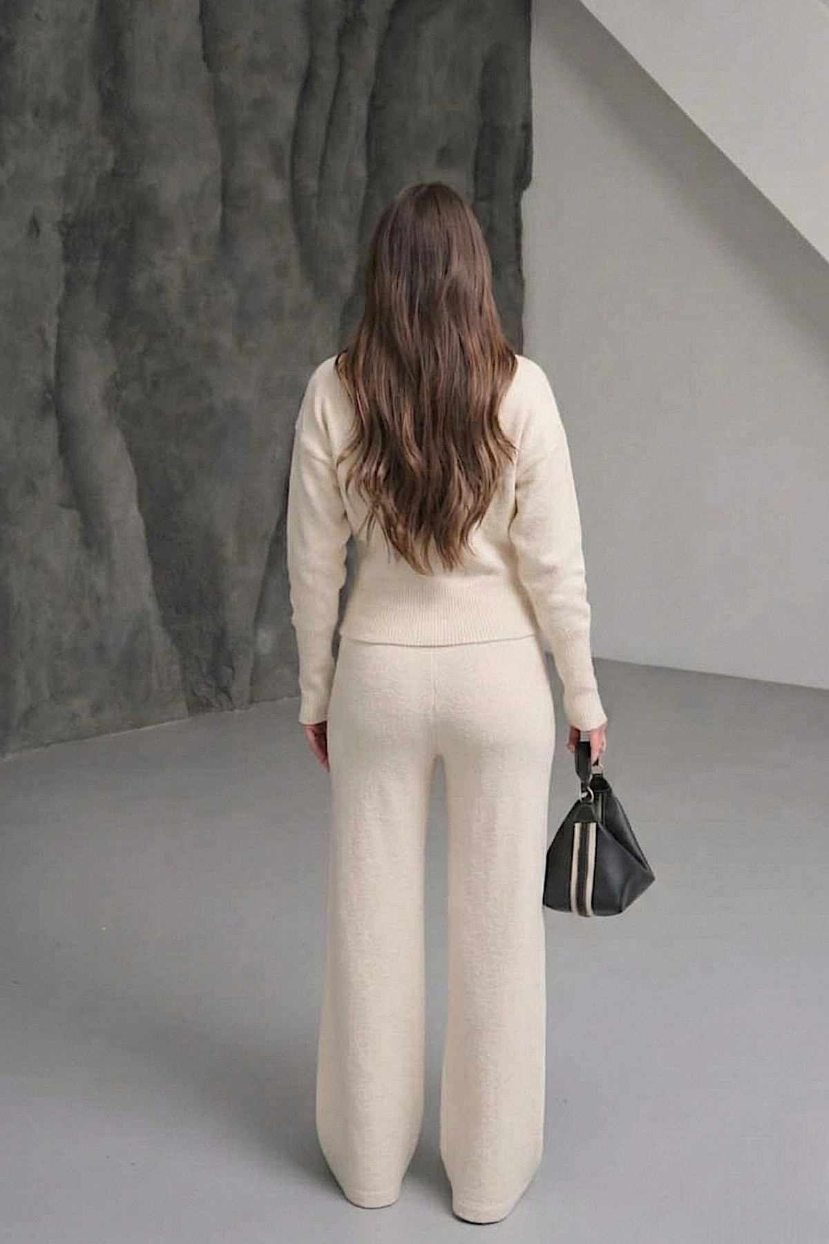 Kadın Bej  Cıtcıt Detaylı Polo Yaka Bluz Geniş Paça Pantolon Alt Üst İkili Triko Takım