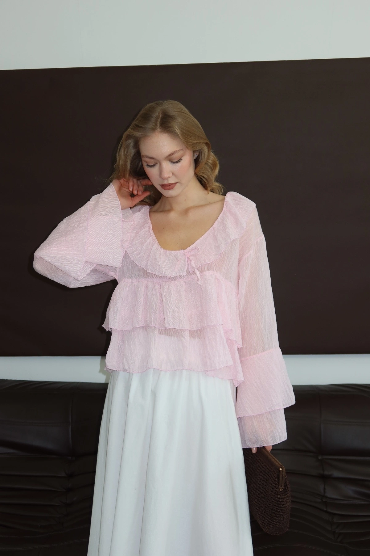 Kadın Pembe Fırfır Detaylı Transparan Bluz