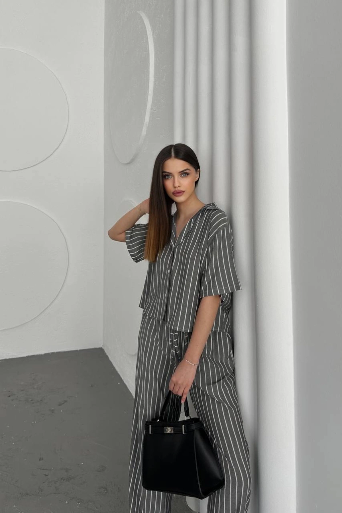 Kadın Çizgili Gipeli Gömlek Geniş Paça Pantolon İkili Takım