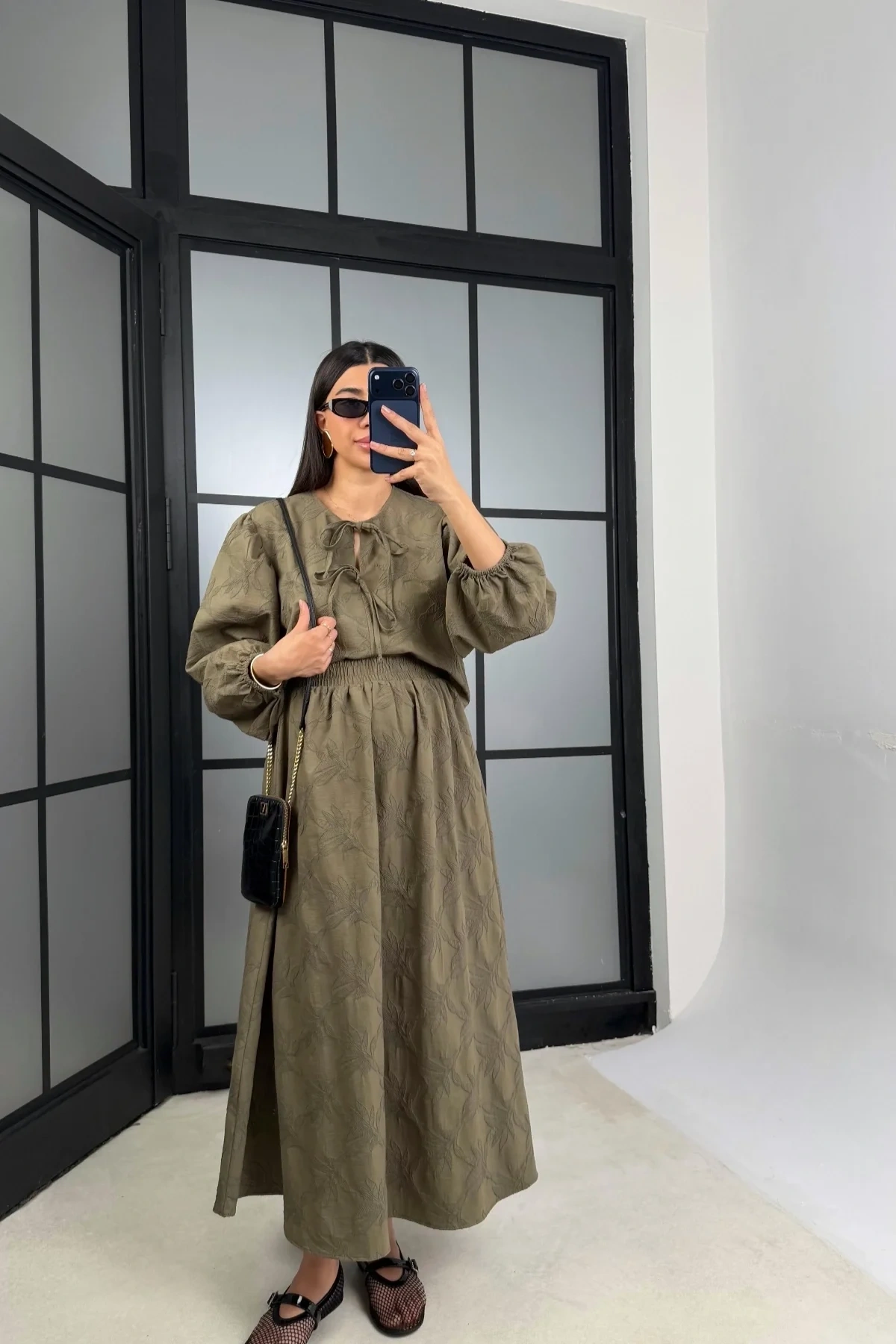 Kadın Haki Çiçek Nakışlı Gömlek Beli Lastikli Astarlı Etek Bluz İkili Takım