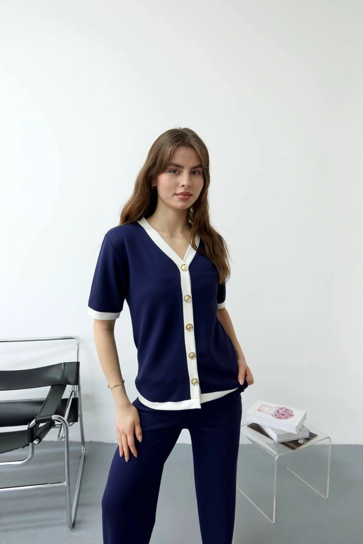 Kadın Lacivert Şerit Detaylı Rahat Kesim Geniş Paça Pantolon Hırka İkili Takım