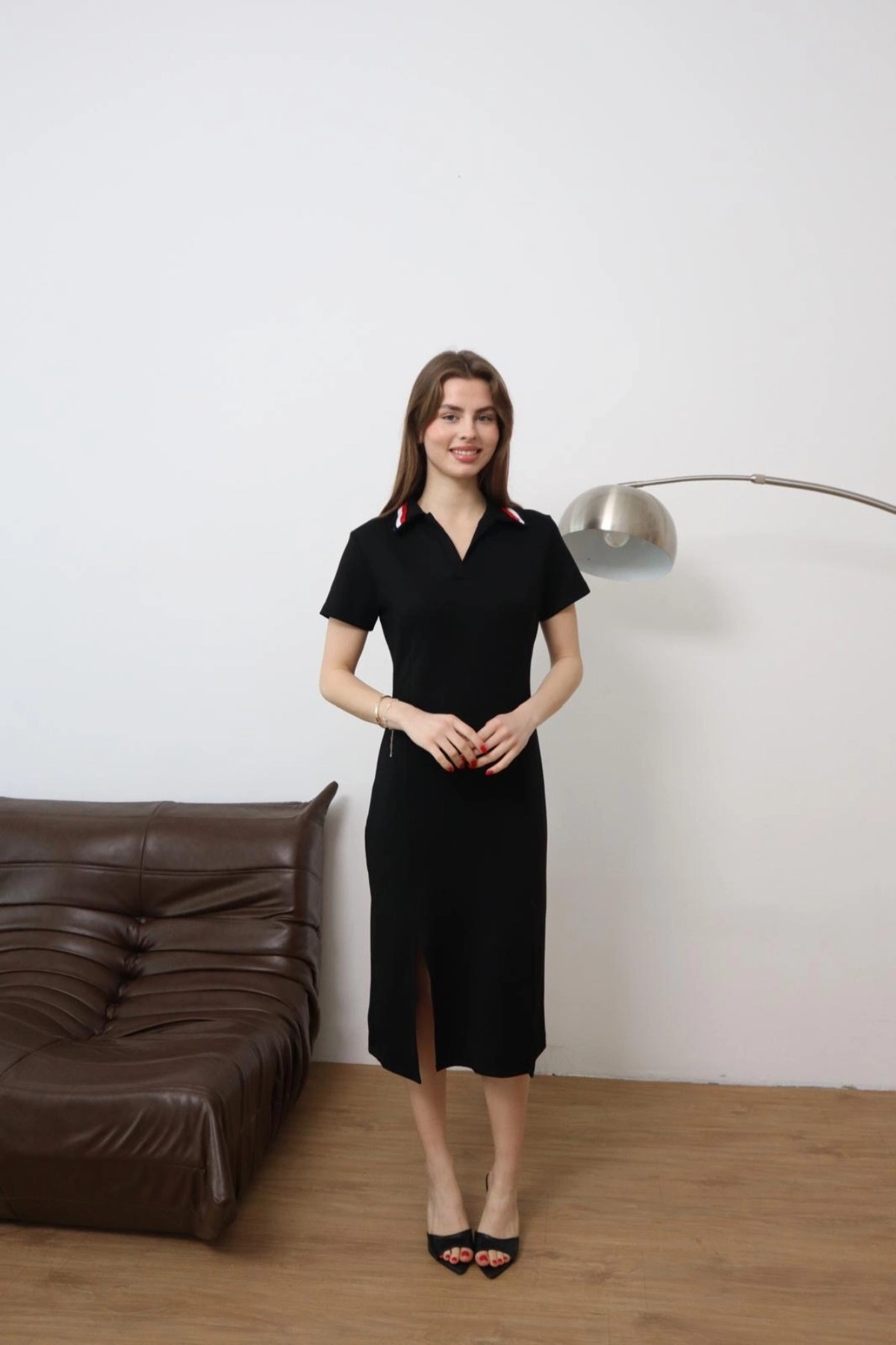 Kadın Siyah Şerit Polo Yaka Detayli Basic Midi  Elbise