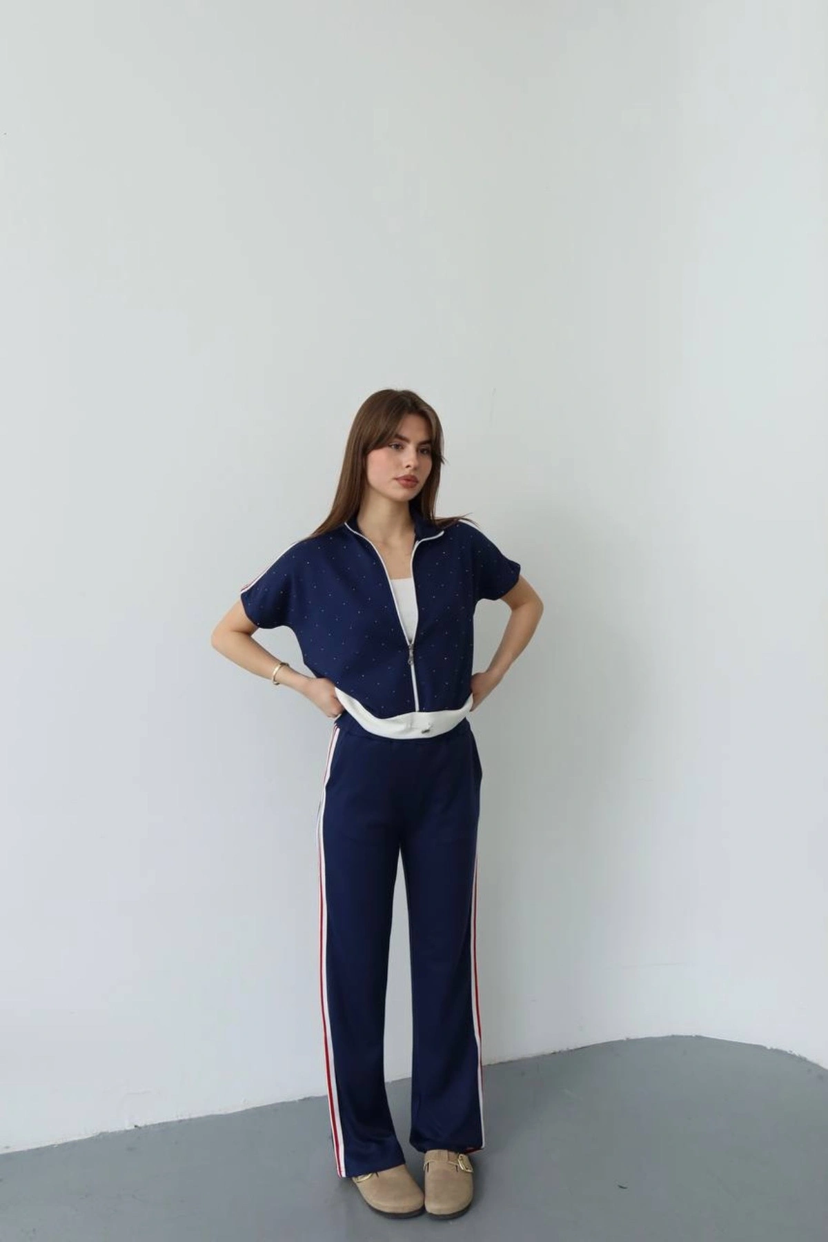 Kadın Lacivert Şık Taş ve Şerit Detaylı Pantolon Fermuarlı Bluz Alt Üst İkili Yumuşacık Takım