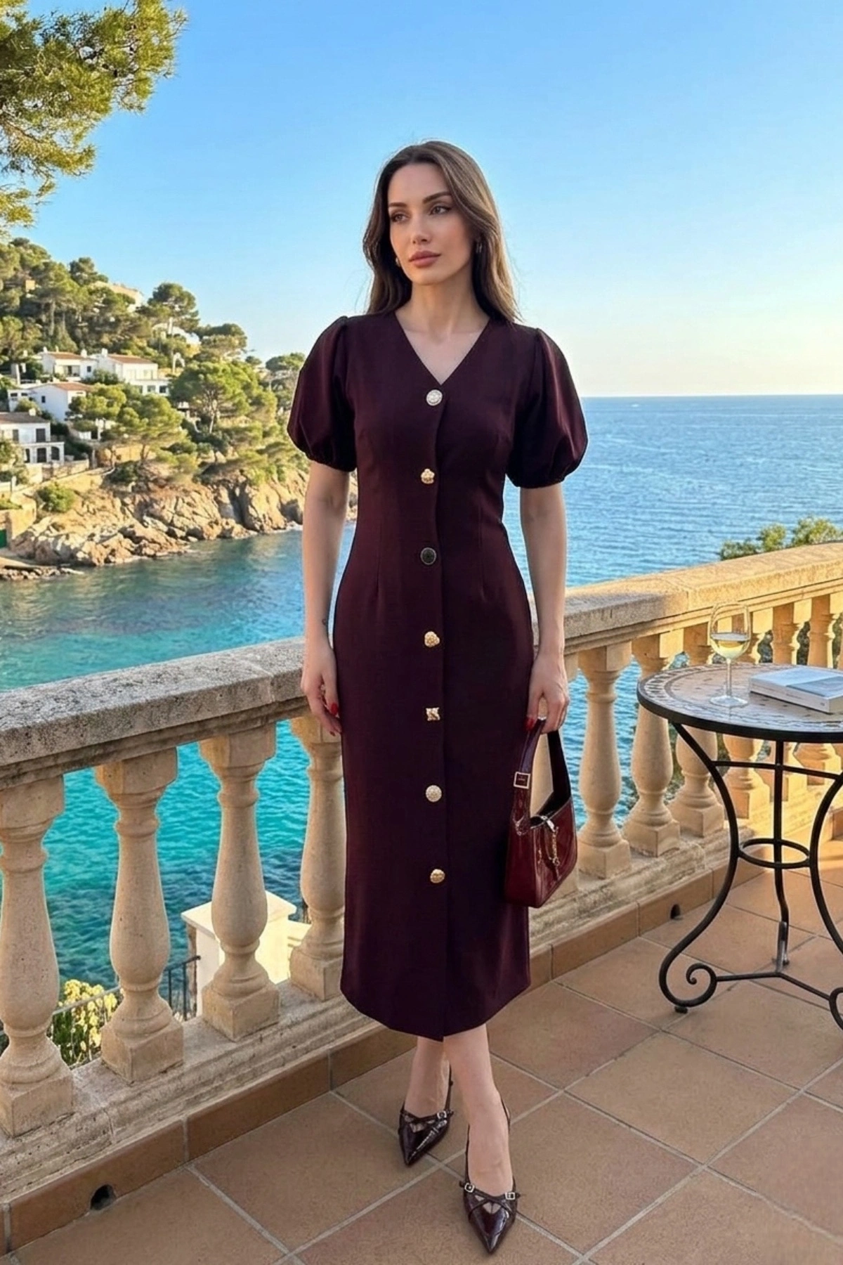 Kadın Kahverengi Şık Düğme Detaylı Kısa Kol Beli Slim Midi Elbise
