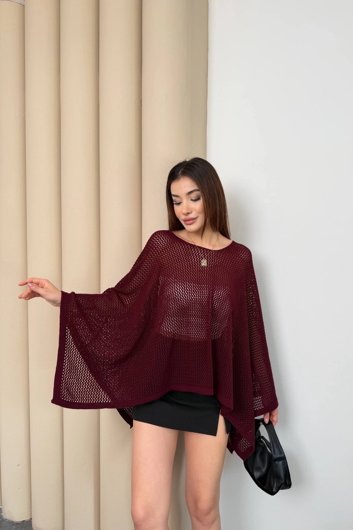 Kadın Bordo Kayık Madonna Yaka Panço Görünümlü Şık Oversize Yazlık Mevsimlik File Bluz