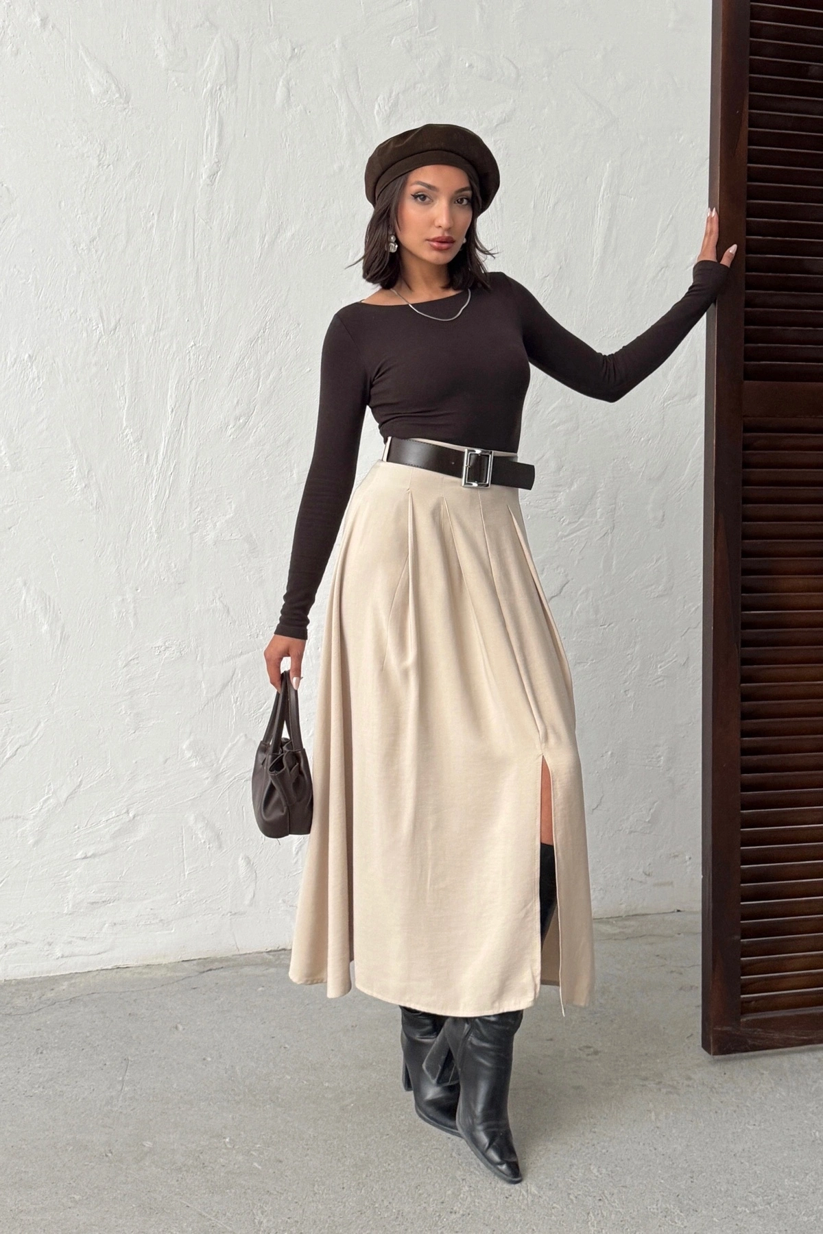 Kadın Bej Kemerli Tensel Kumaş Önden Yırtmaç Detaylı Premium Kalite Etek