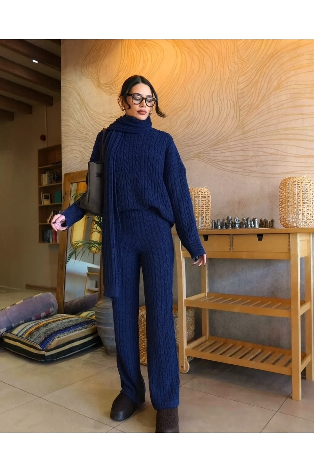 Kadın Lacivert Atkılı Saç Örgülü Pantolon Kazak Atkı 3lü Takım