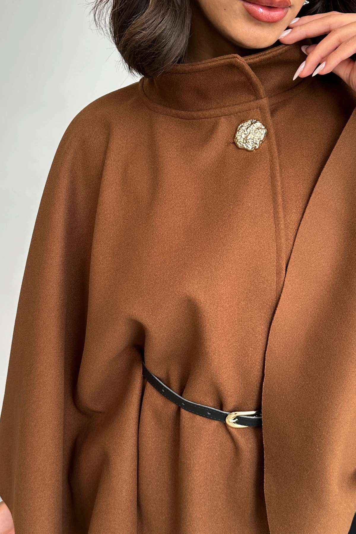 Kadın Taba Gold Düğme ve Kemer Detaylı Kaşe Panço Ceket