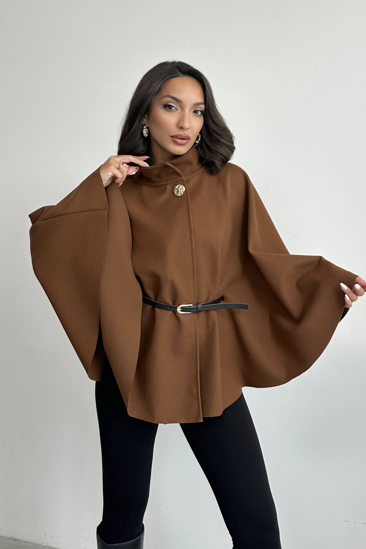 Kadın Taba Gold Düğme ve Kemer Detaylı Kaşe Panço Ceket