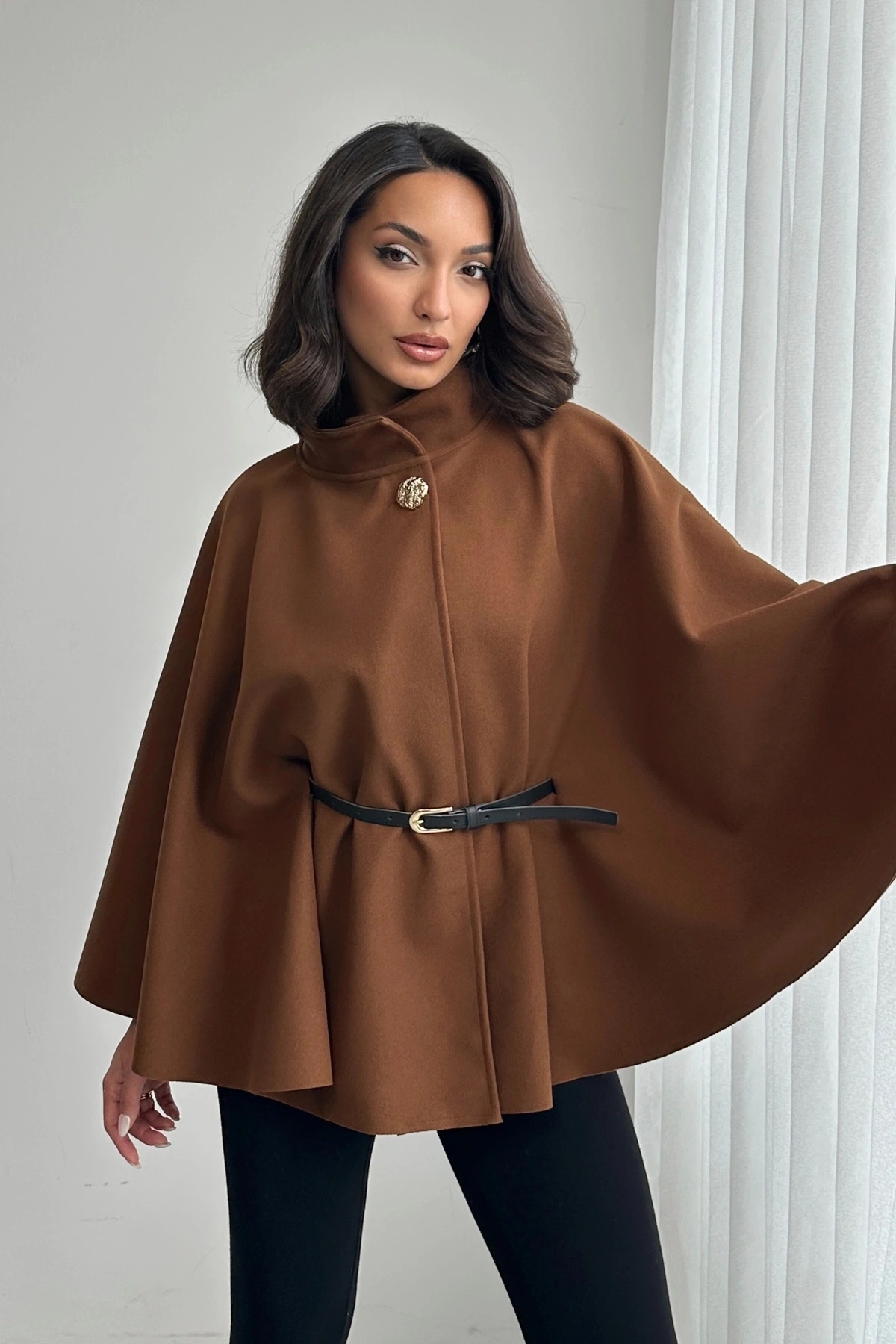 Kadın Taba Gold Düğme ve Kemer Detaylı Kaşe Panço Ceket