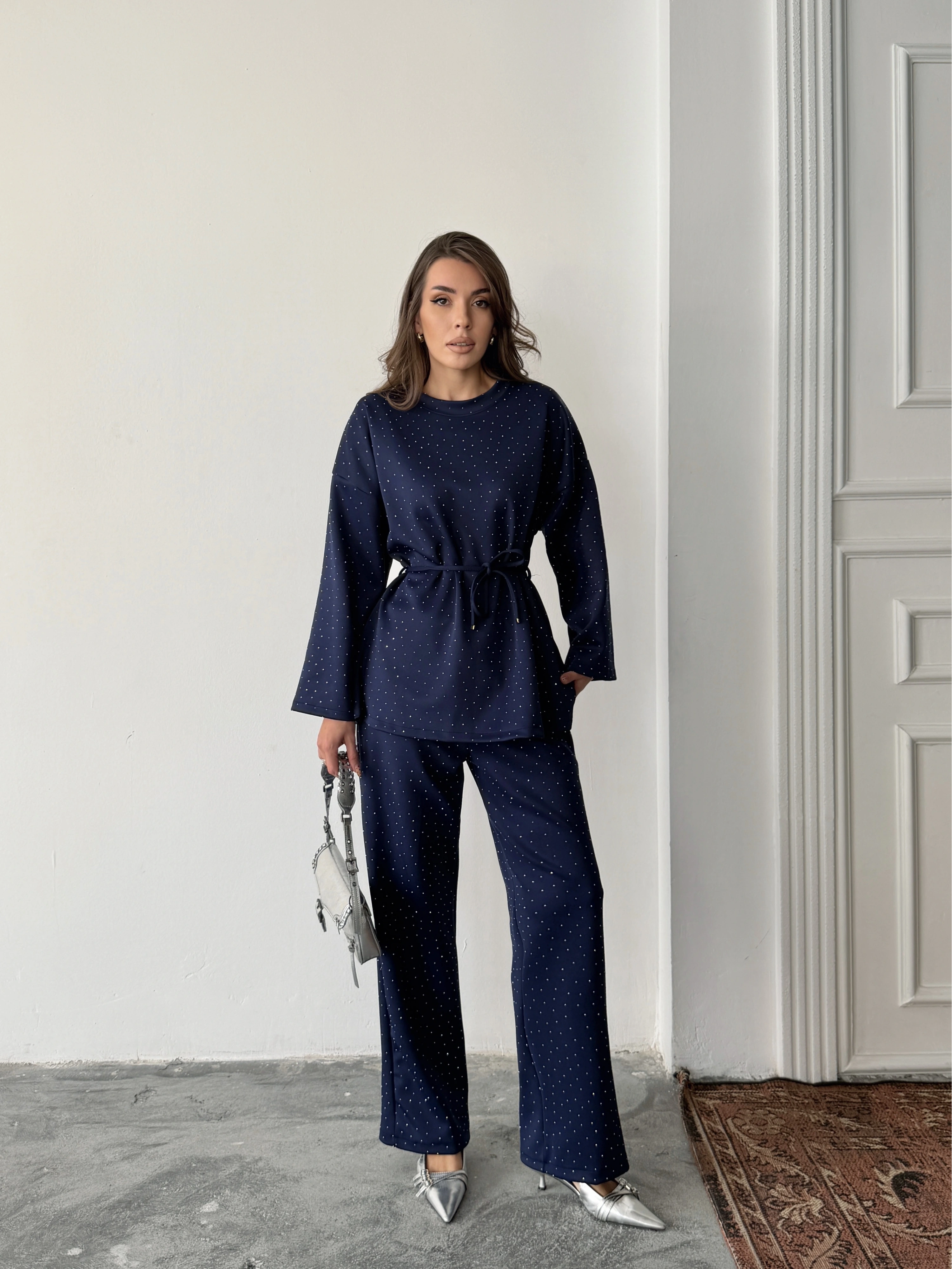 Kadın Lacivert Taş İşlemeli Bel Bağlama Detaylı Bluz Pantolon Alt Üst İkili Takım