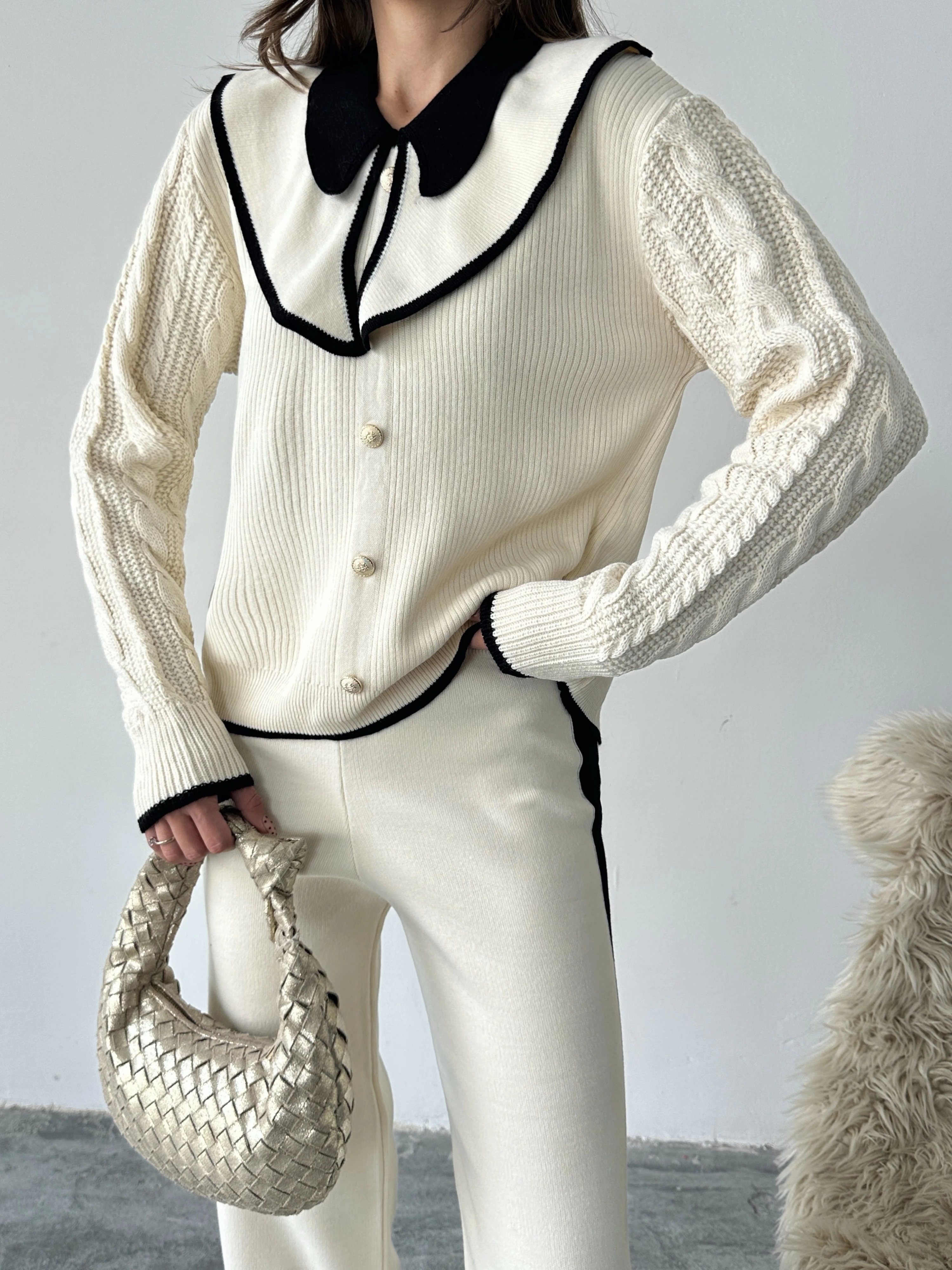 Kadın Ekru Kolu Saç Örgü Ve Şerit Detaylı Bebe Yaka Alt Üst Şık Triko Takım