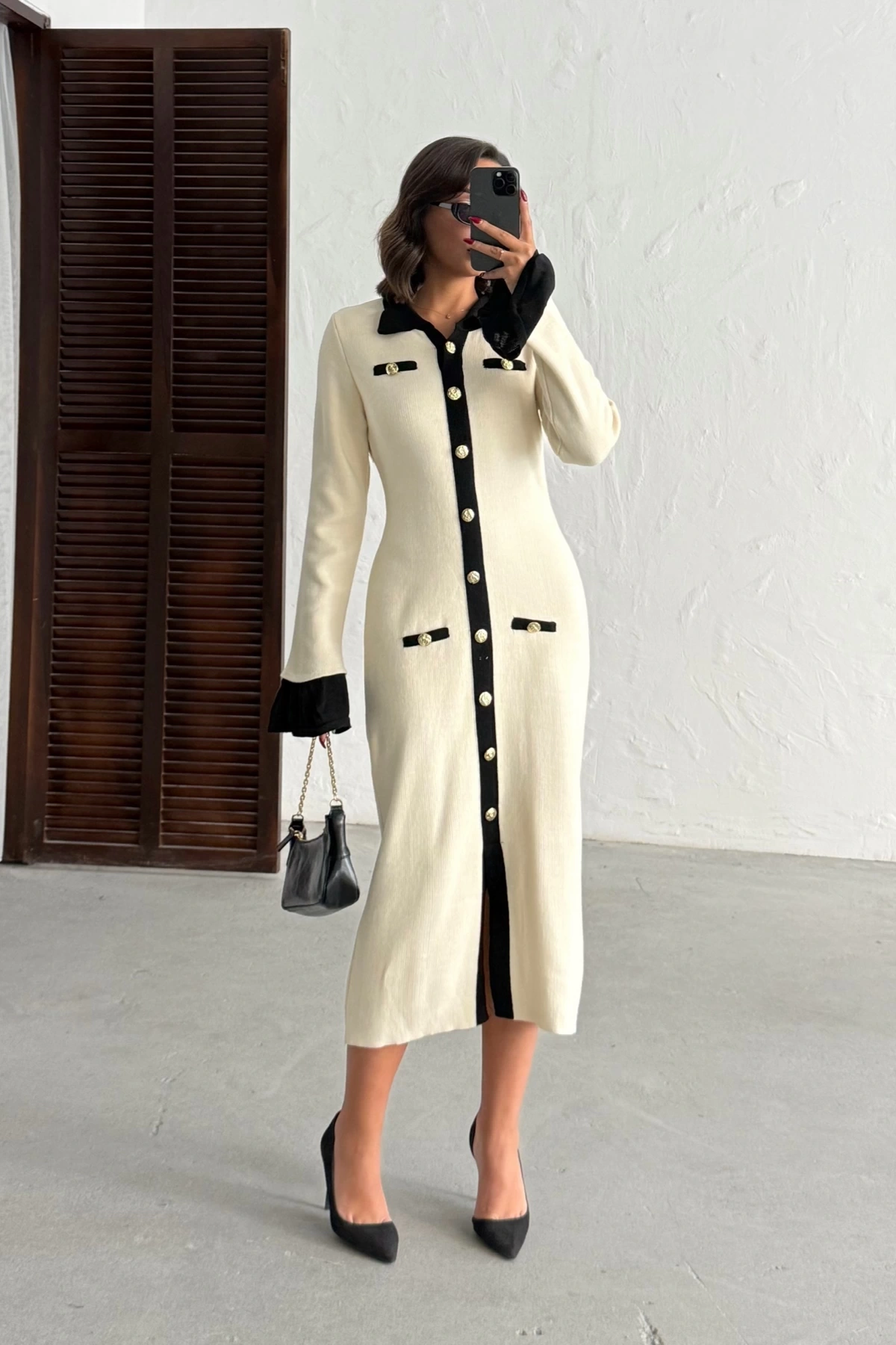 Kadın Ekru Şık Düğme Ve Kol Detaylı Triko Elbise