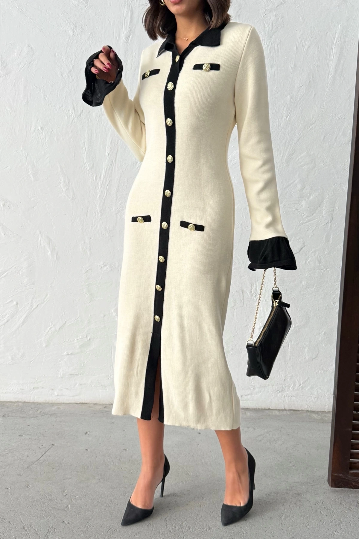 Kadın Ekru Şık Düğme Ve Kol Detaylı Triko Elbise
