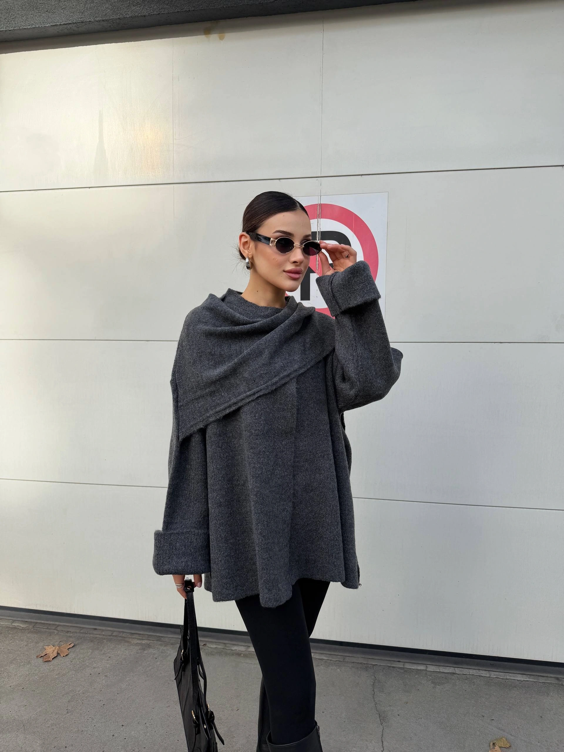 Kadın Gri Şal Detaylı Mevsimlik Kışlık Premium Triko Ceket