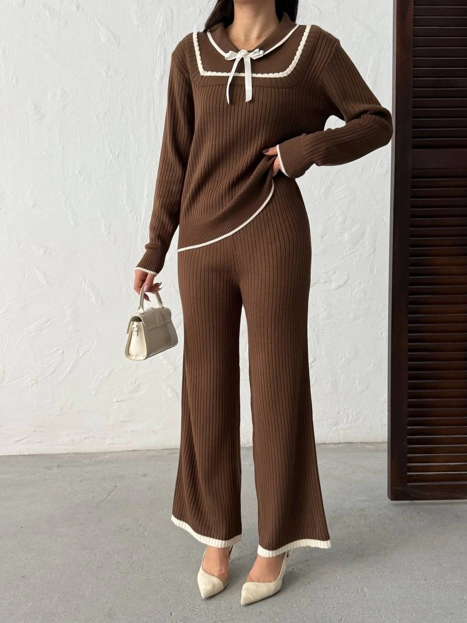 Kadın Kahverengi Fiyonk Detaylı Fitilli Alt Üst Şık Triko Takım