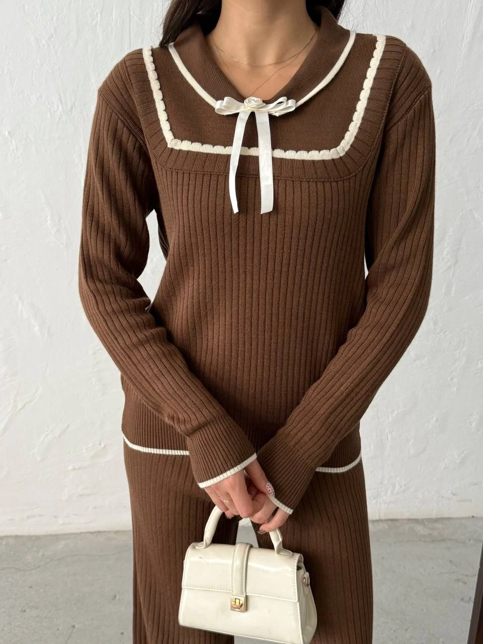 Kadın Kahverengi Fiyonk Detaylı Fitilli Alt Üst Şık Triko Takım