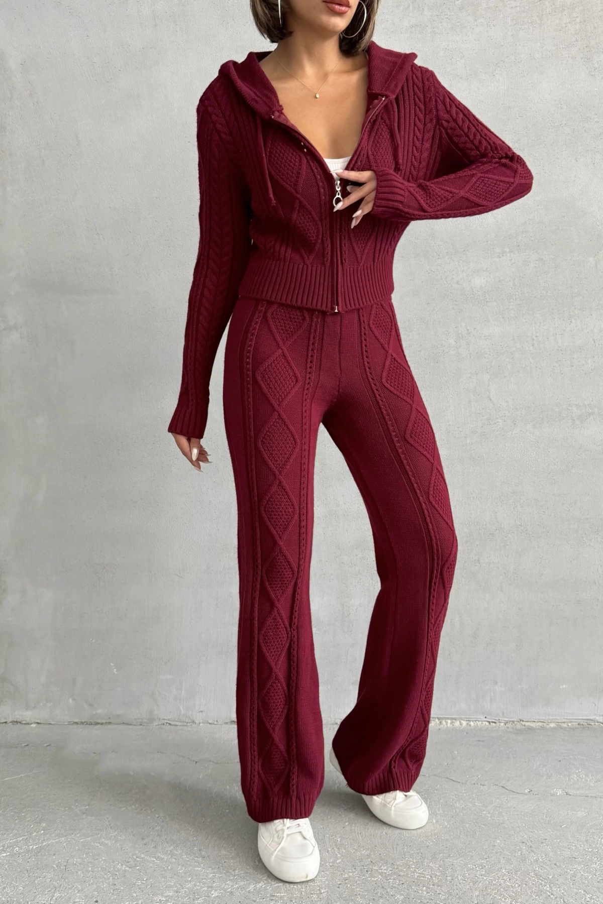 Kadın Kapşonlu Fermuarlı Crop Hırka Pantolon Alt Üst Triko Takım - Bordo S/m