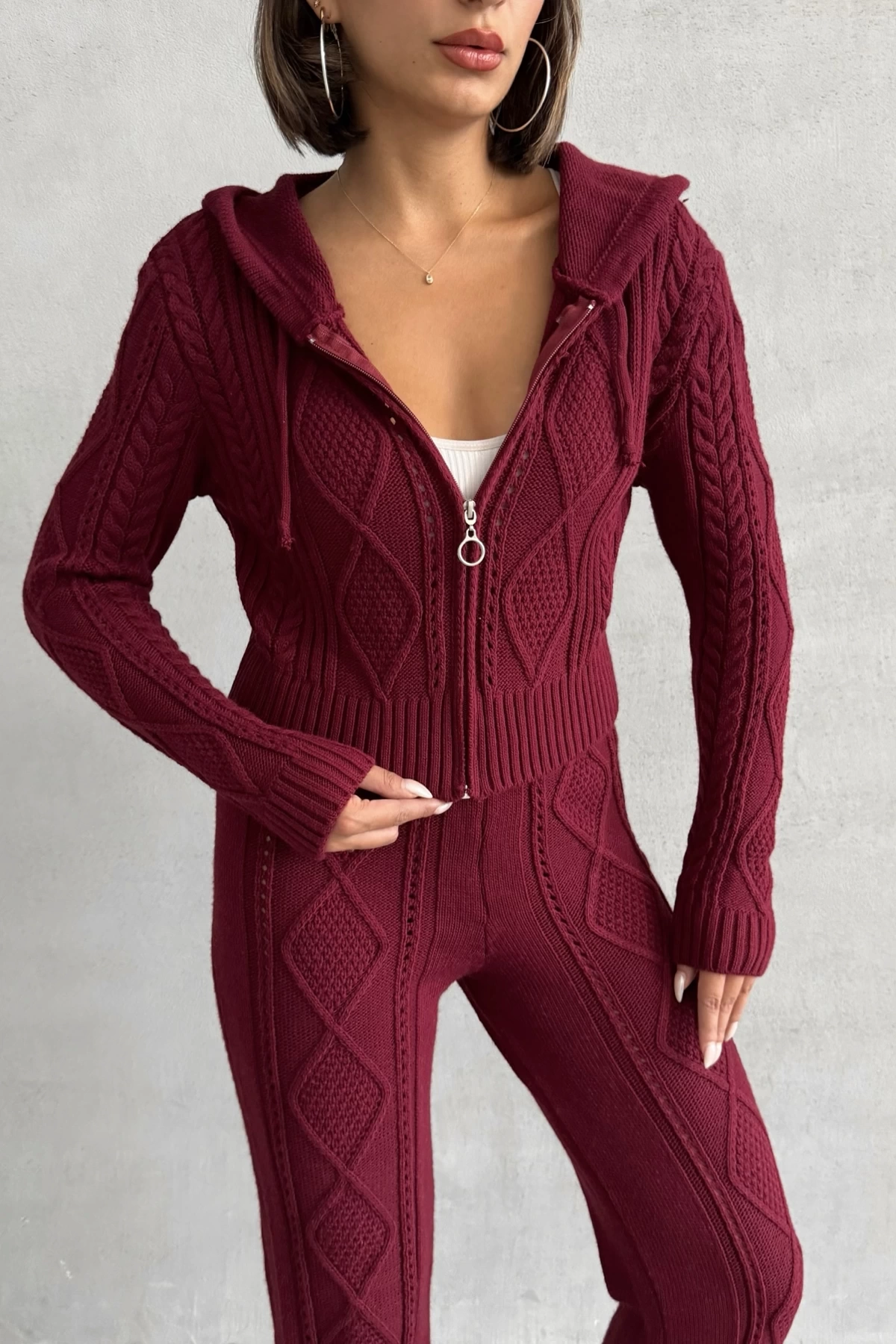 Kadın Kapşonlu Fermuarlı Crop Hırka Pantolon Alt Üst Triko Takım - Bordo S/m