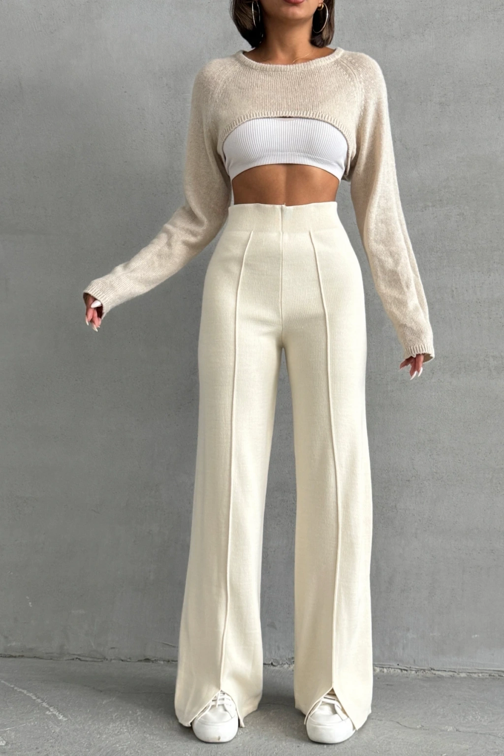 Kadın Krem Yüksek Bel Şık Şerit Detaylı Geniş Paça Triko Pantolon