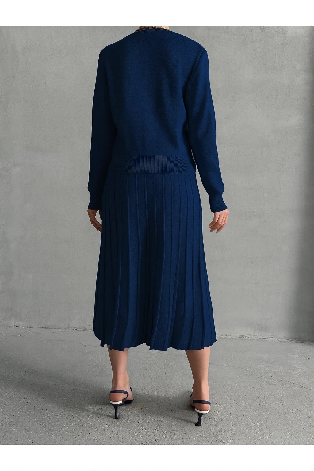 Kadın Lacivert Düğme Detaylı Hırka Midi Etek İkili Triko Takım S/m (Yeni Renk)