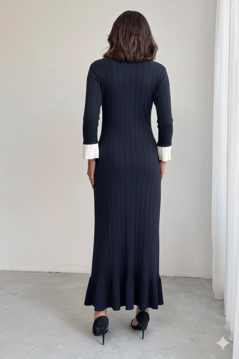 Kadın Lacivert Şık Bilek Boy Kol Boydan Düğmeli Uzun Triko Elbise