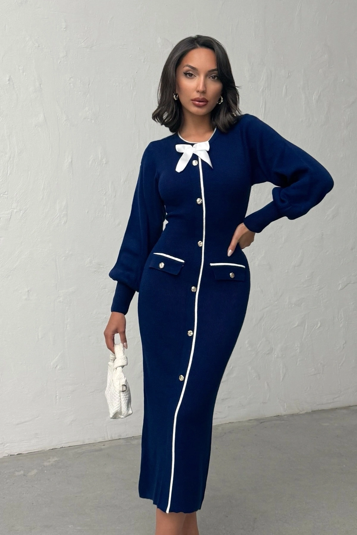 Kadın Lacivert Şık Fiyonk Detaylı Balon Kol Zarif Triko Elbise