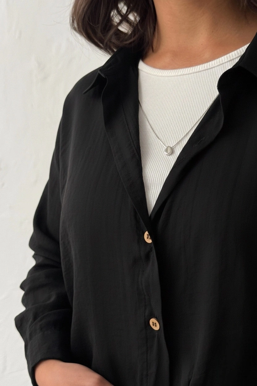 Kadın Siyah 3’lü Yapışık Set Body ve Kolyeli Gömlek