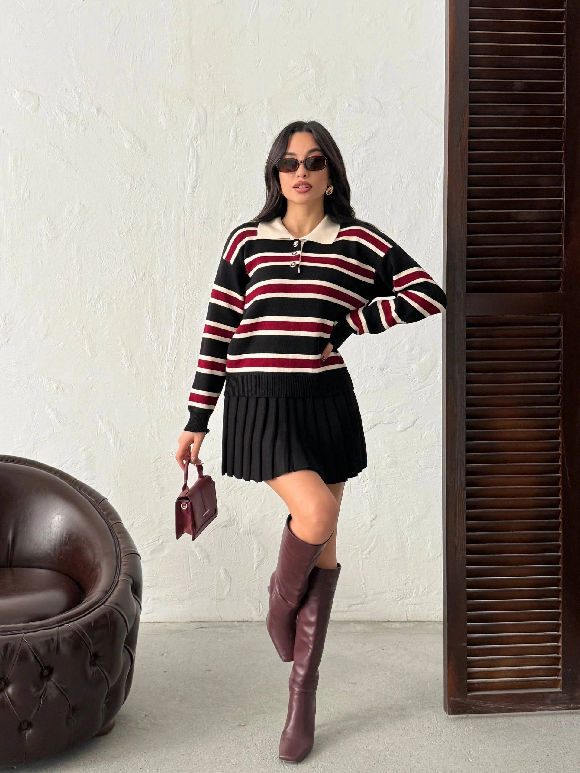 Kadın Siyah Çizgili Polo Yaka Kazak Etek İkili Triko Takım