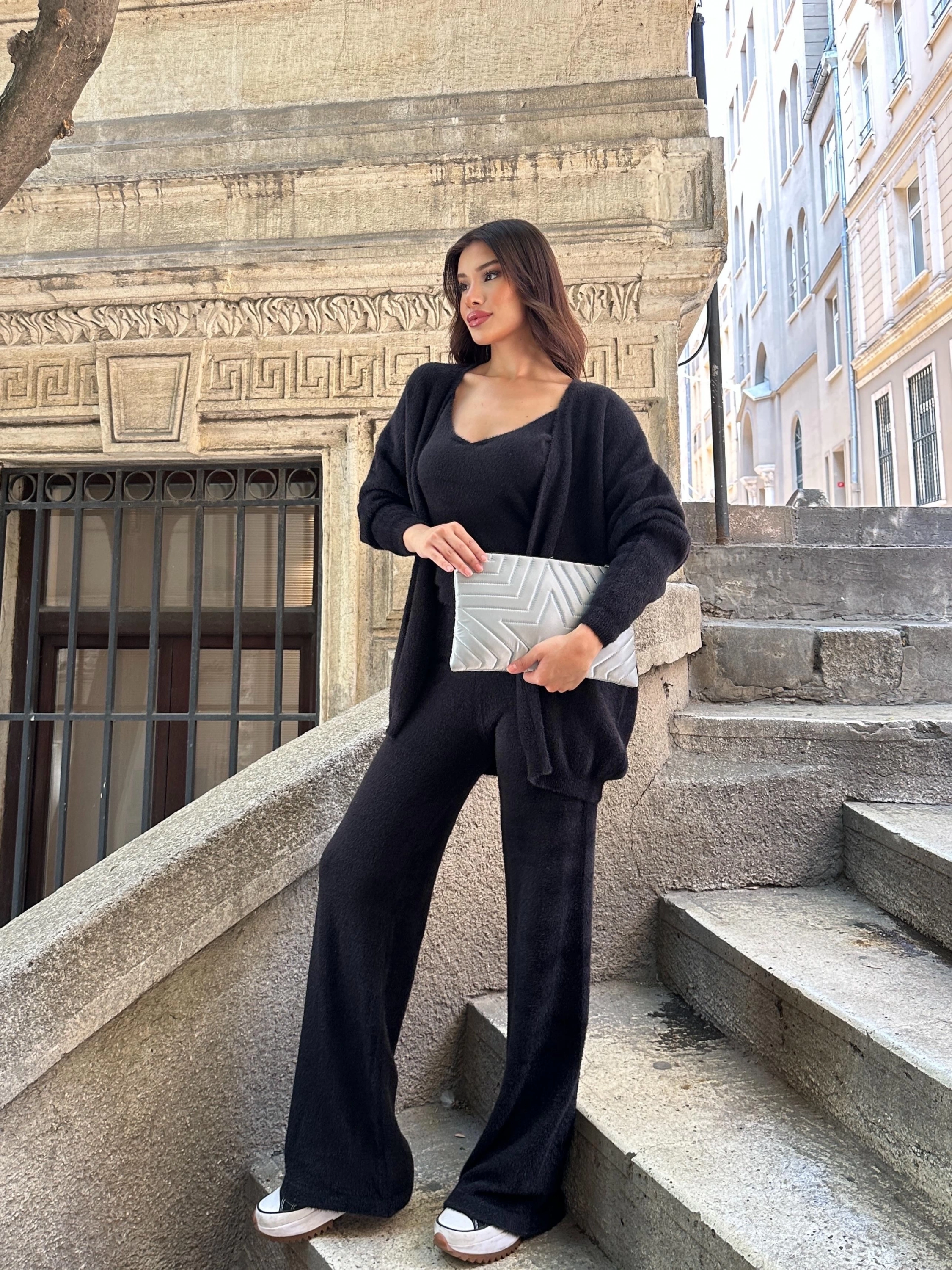 Kadın Siyah Crop Bluz Hırka Pantolon 3’lü Kışlık Triko Takım