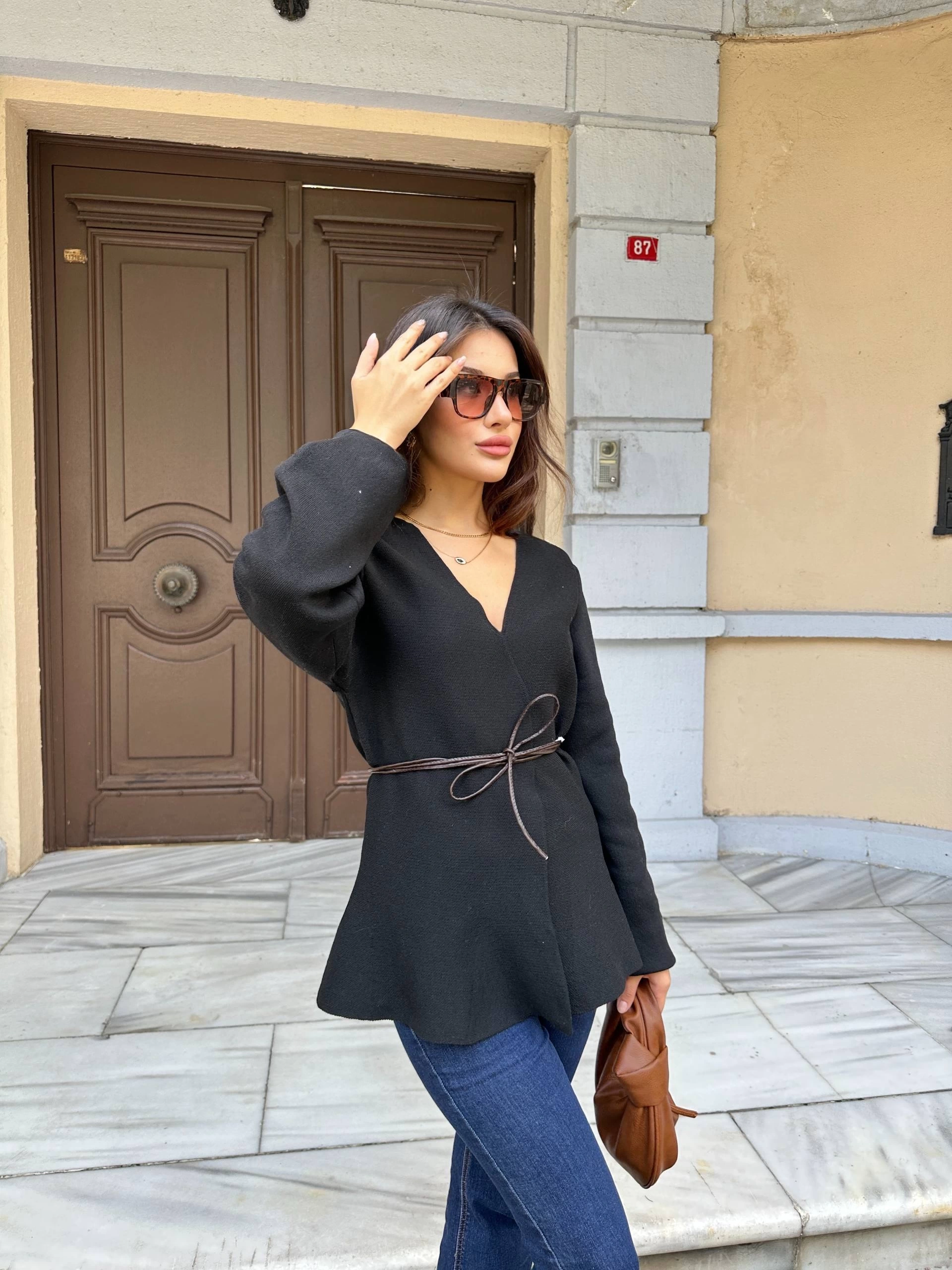 Kadın Siyah Deri ip bağlama detaylı Triko Hırka