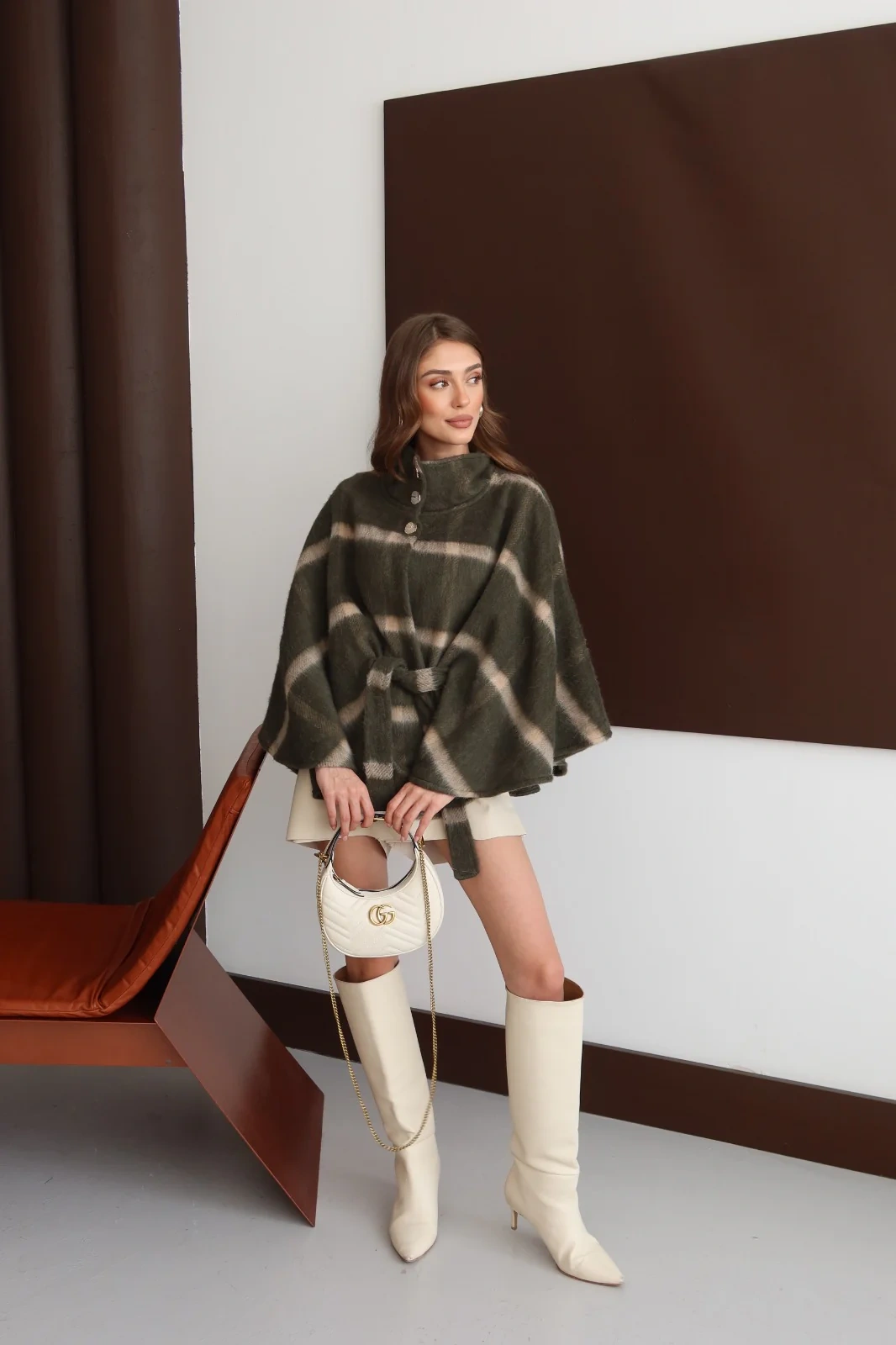 Kadın Kahverengi Ekose Desenli Kemer Detaylı Premium Panço Ceket