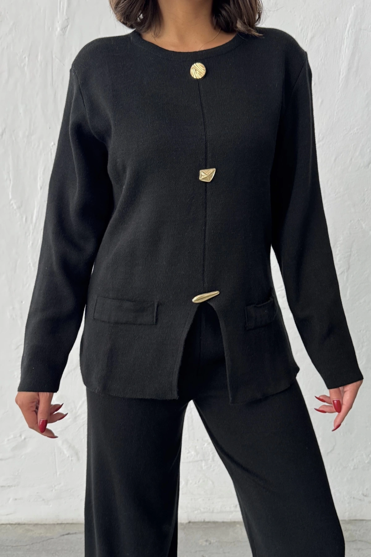 Kadın Siyah Gold Düğme Detaylı Alt Üst İkilli Triko Takım