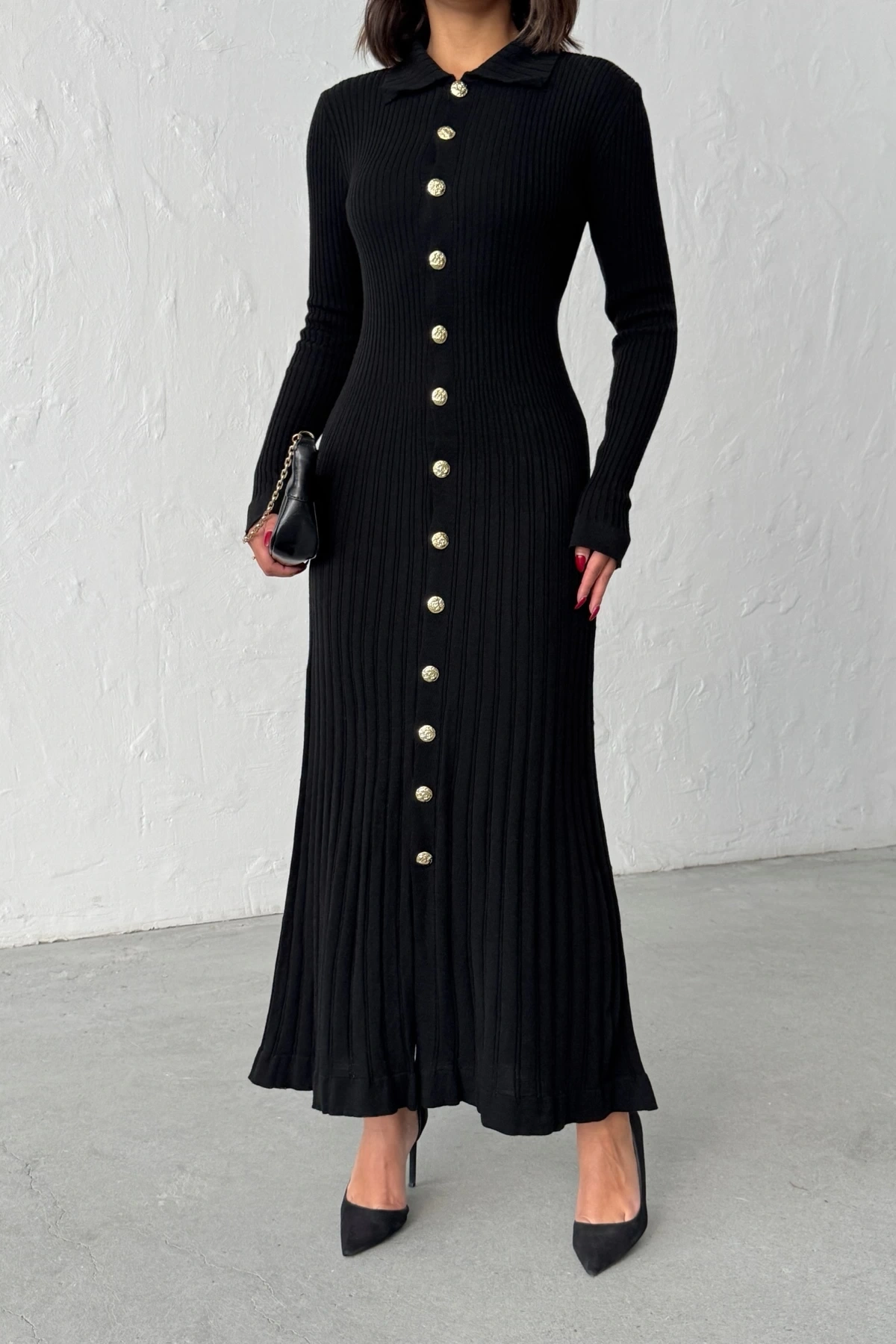 Kadın Siyah Gold Düğme detaylı Fitilli Uzun Triko Elbise