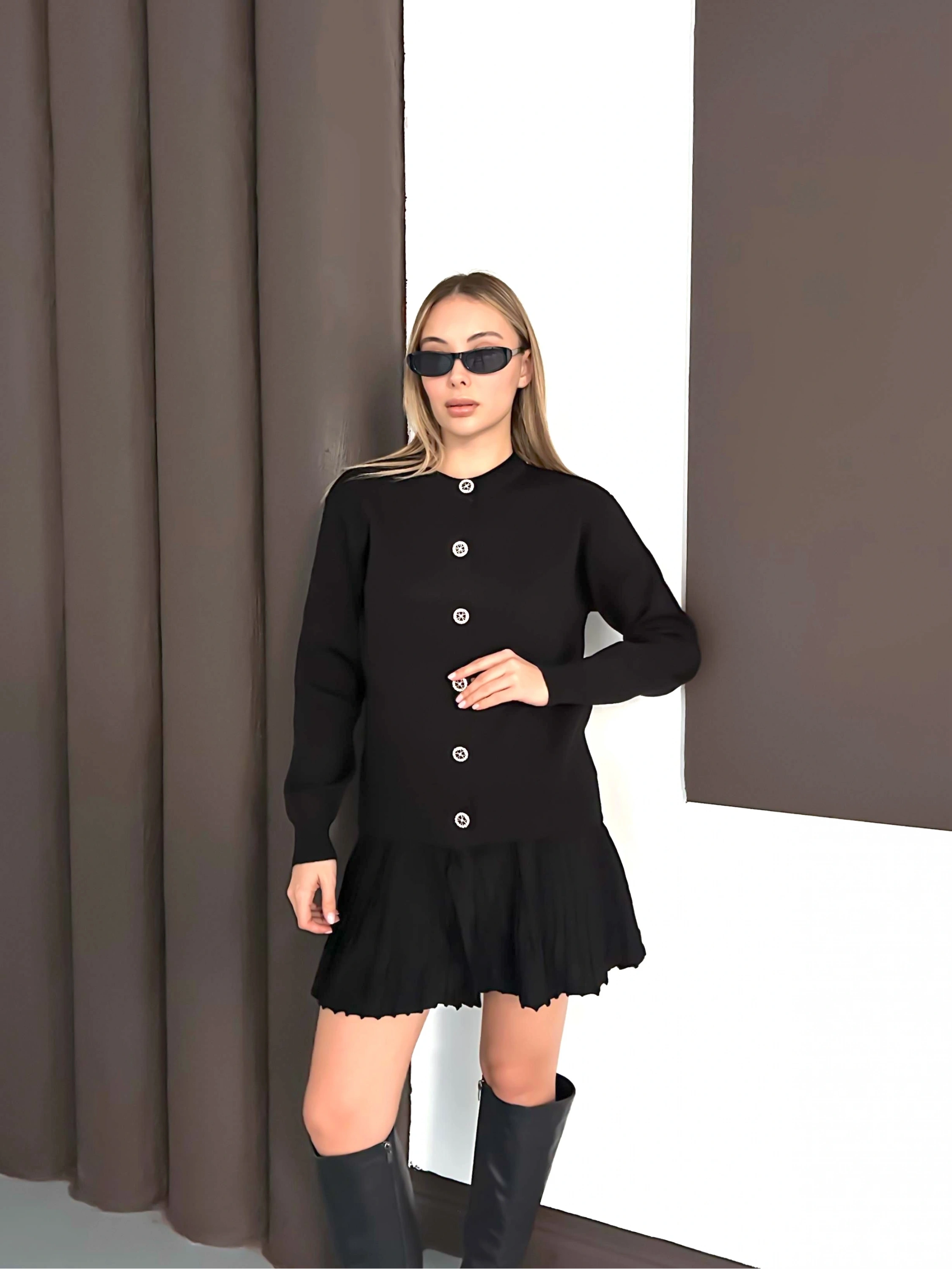 Kadın Siyah Hırka Crop Etek Üçlü Triko Takım