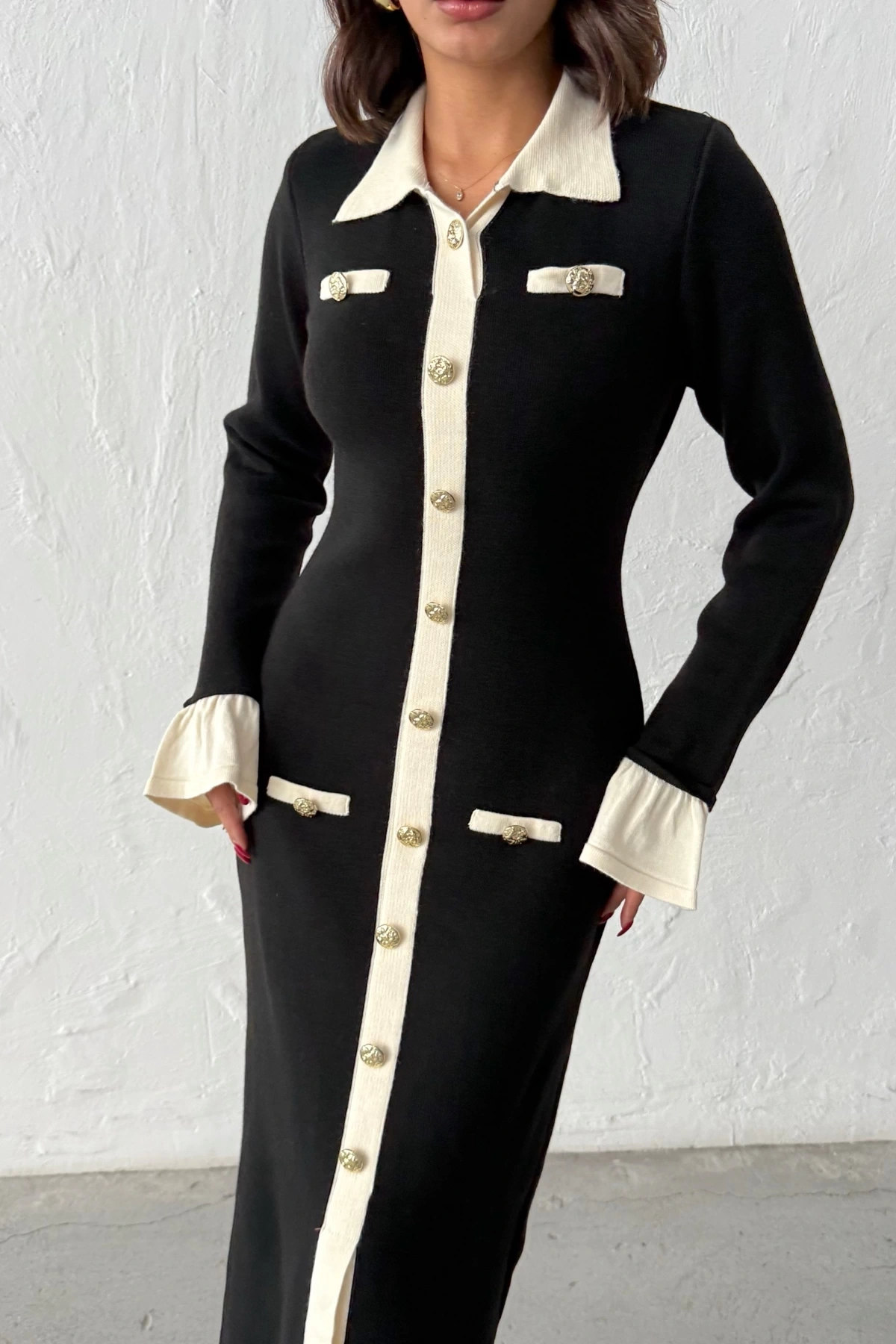 Kadın Siyah Şık Düğme Ve Kol Detaylı Triko Elbise