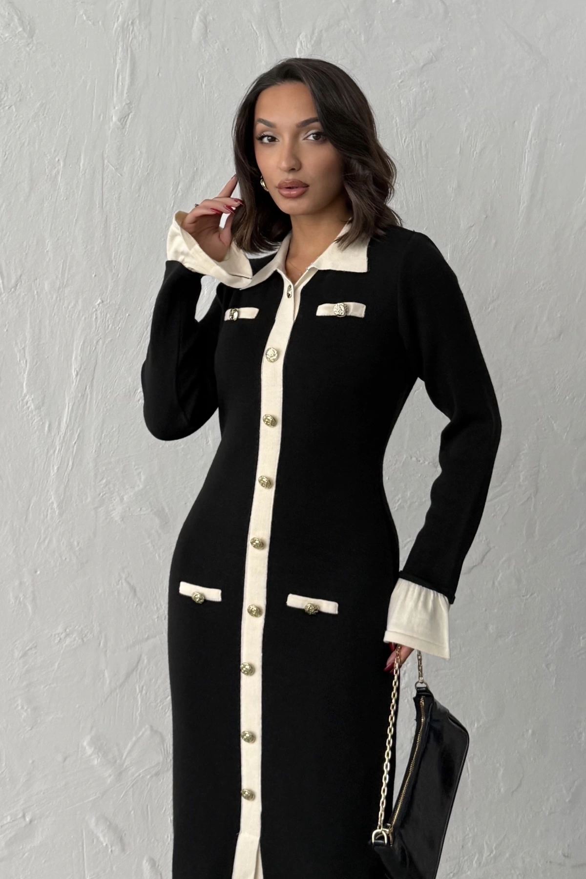 Kadın Siyah Şık Düğme Ve Kol Detaylı Triko Elbise