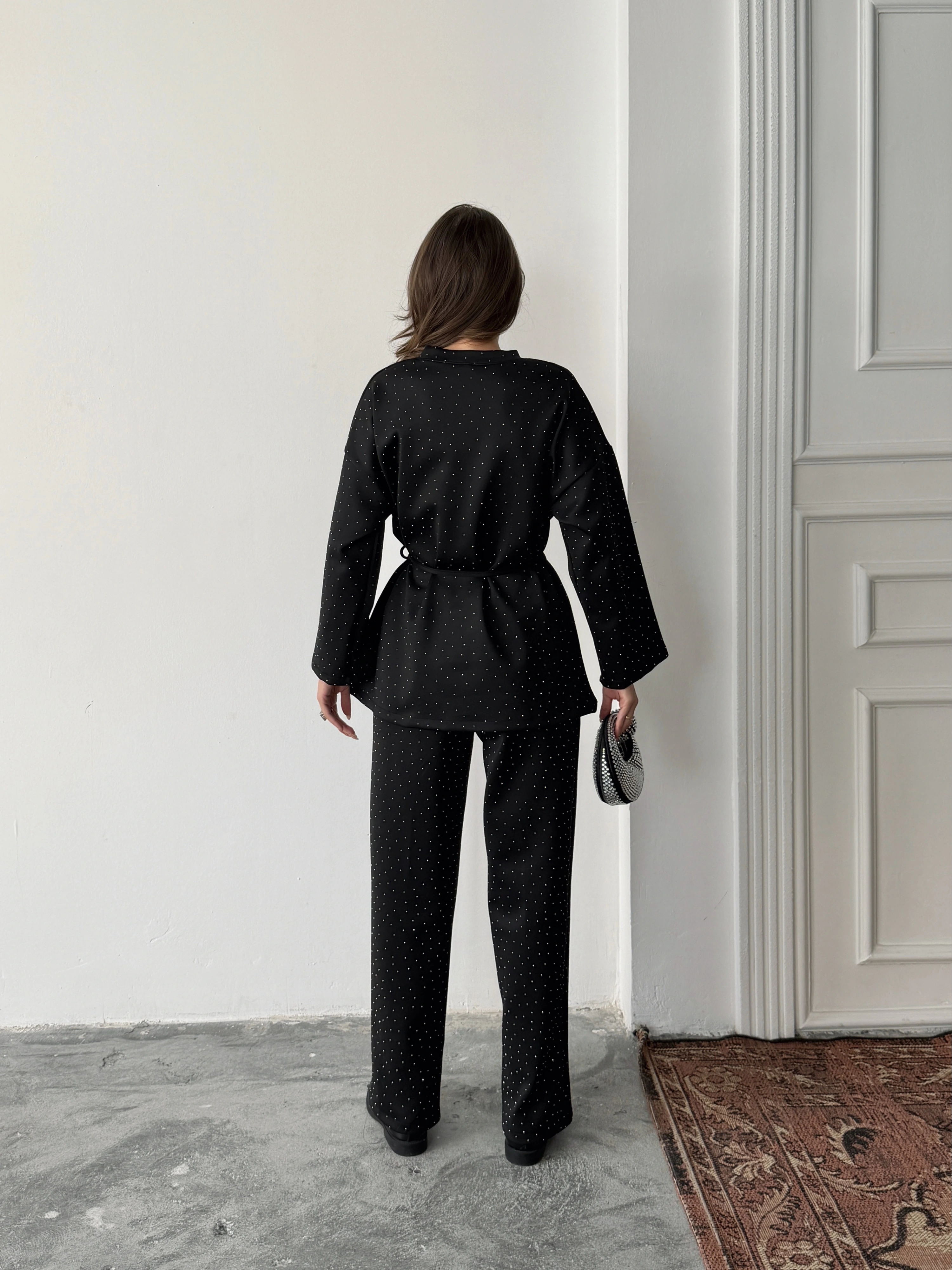 Kadın Siyah Taş İşlemeli Bel Bağlama Detaylı Bluz Pantolon Alt Üst İkili Takım